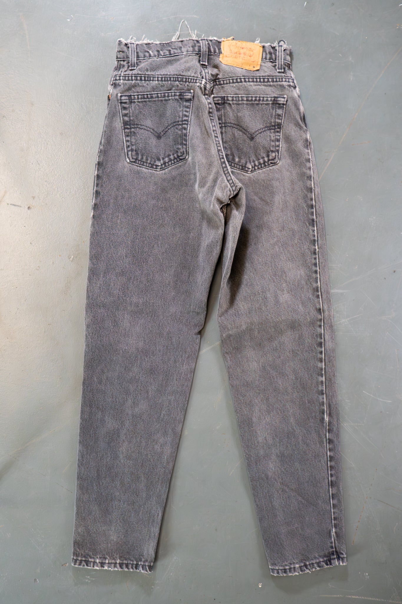 Ladies Levi's High Waisted 550s Tapered Leg Denim Jeans – 90s Y2K -W26, L30