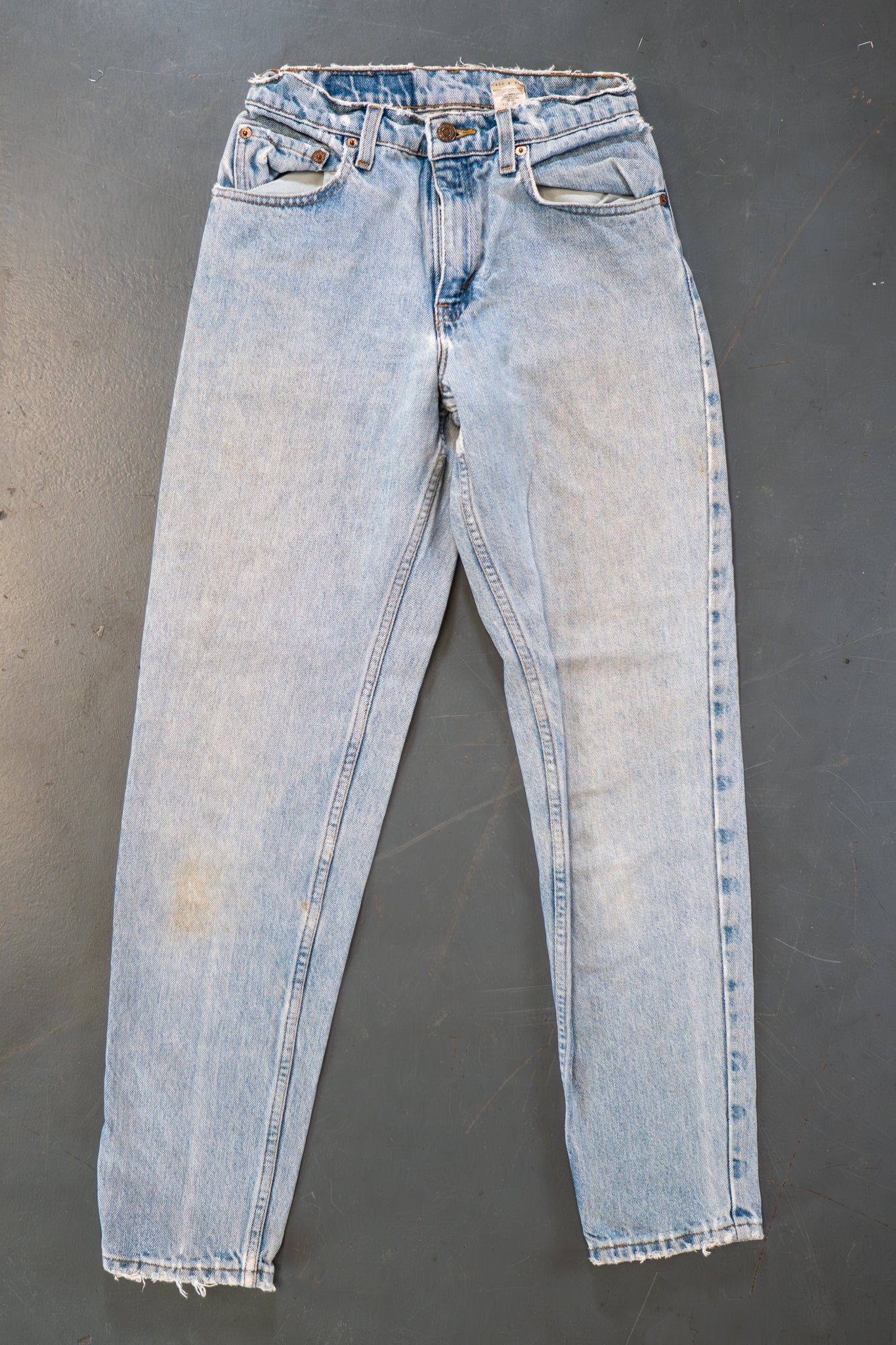 Ladies Levi's High Waisted 550s Tapered Leg Denim Jeans – 90s Y2K -W25, L29