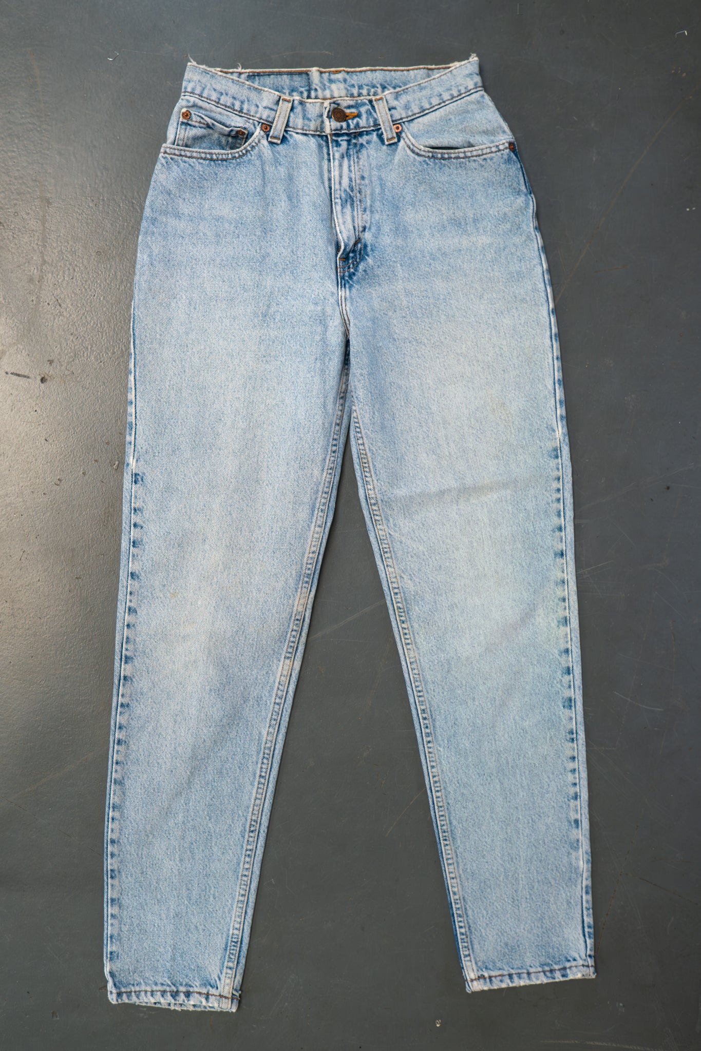 Ladies Levi's High Waisted 512s Tapered Leg Denim Jeans – 90s Y2K -W26, L29