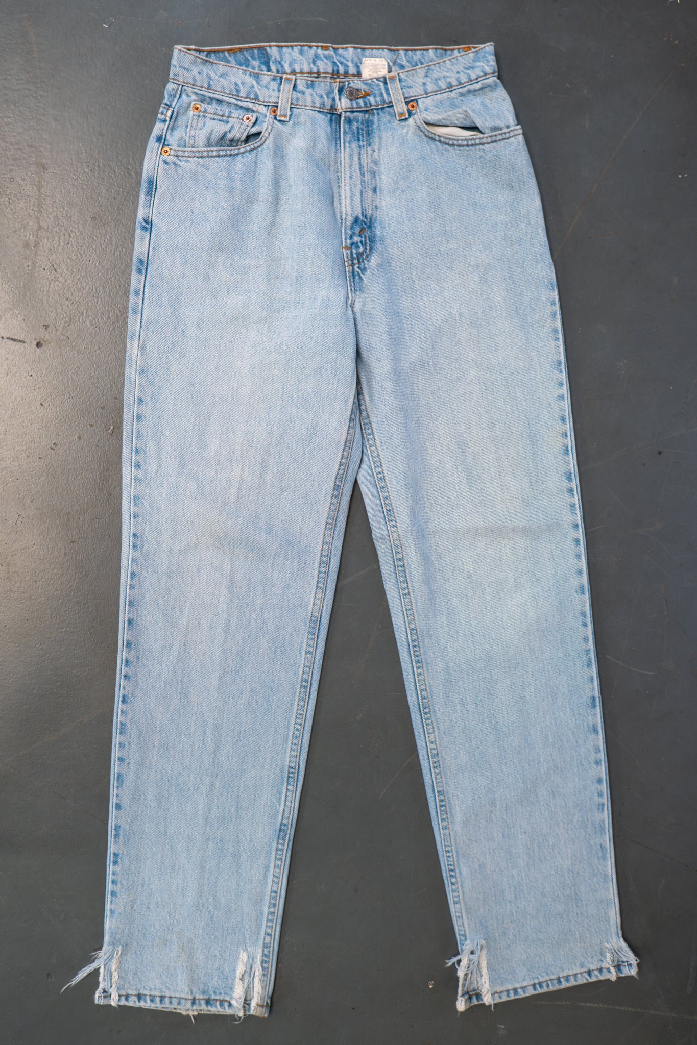 Ladies Levi's High Waisted 512s Tapered Leg Denim Jeans – 90s Y2K -W28, L31