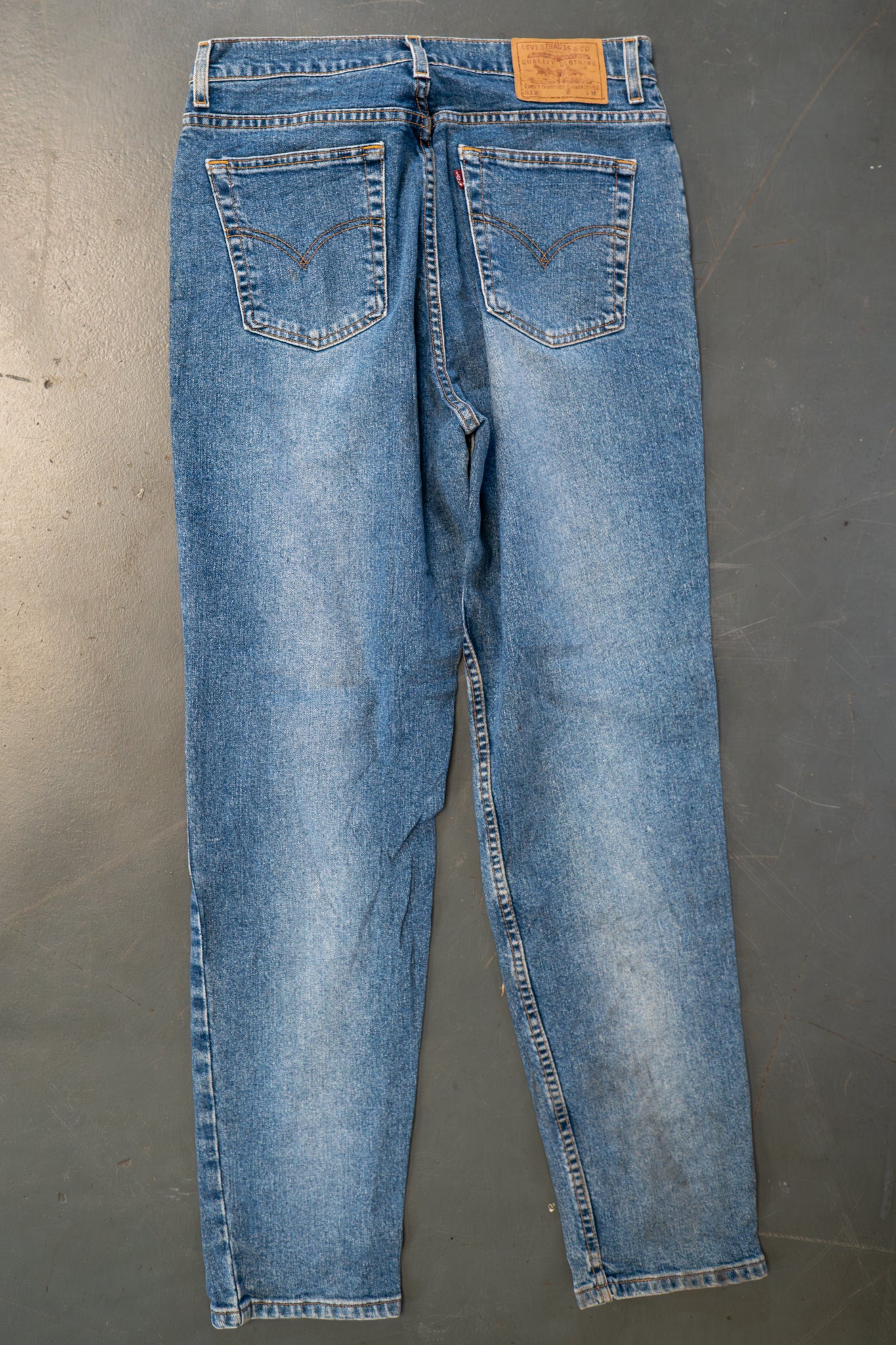 Ladies Levi's High Waisted 512s Tapered Leg Denim Jeans – 90s Y2K -W31, L13