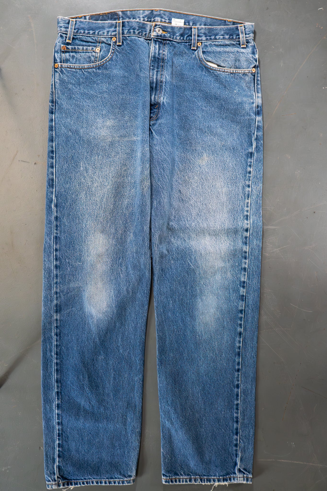 Levi's Vintage 505 Regular Fit Denim Jeans – 90s Y2K - W39, L32