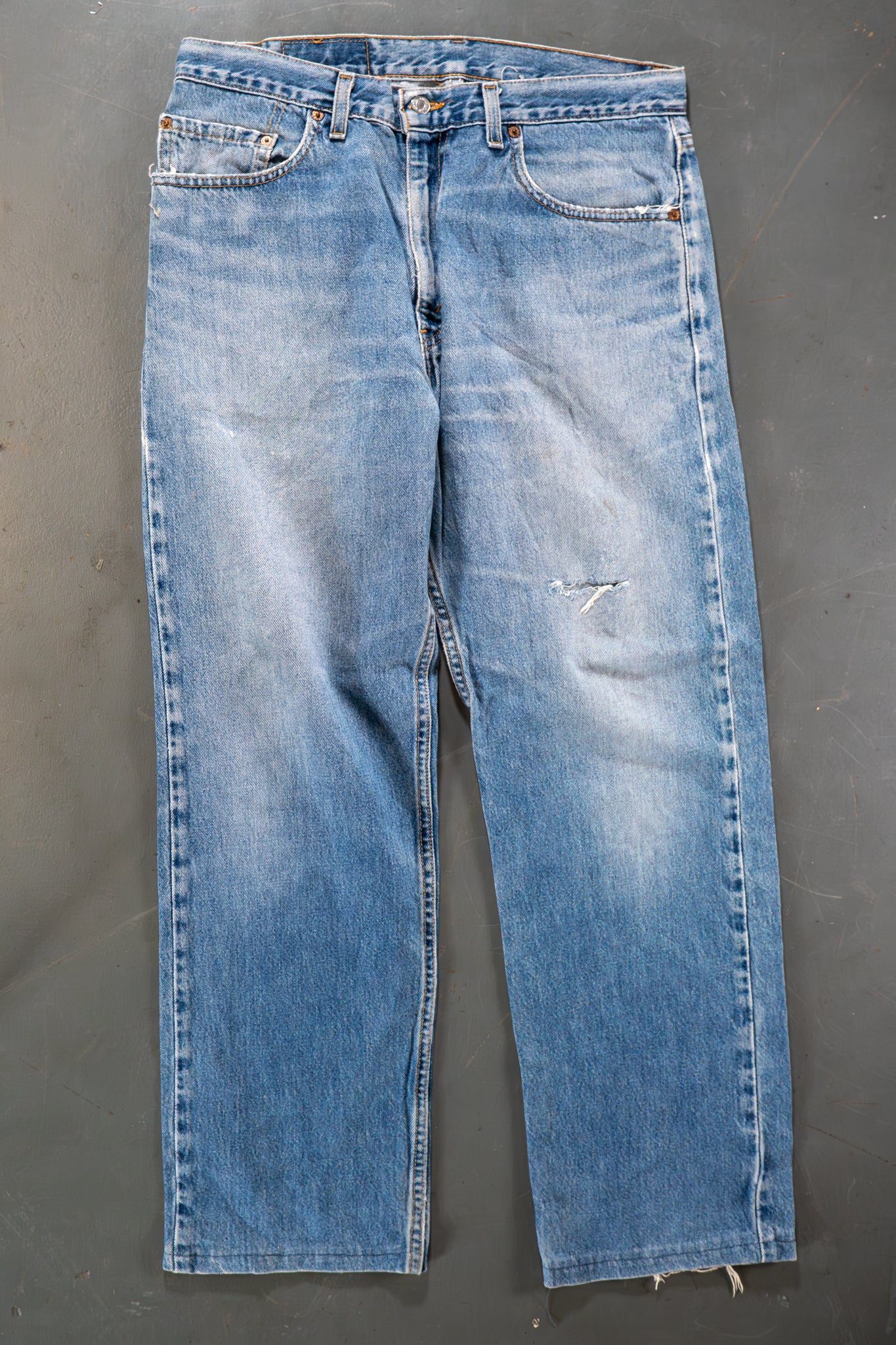Levi's Vintage 505 Regular Fit Denim Jeans – 90s Y2K - W32, L28