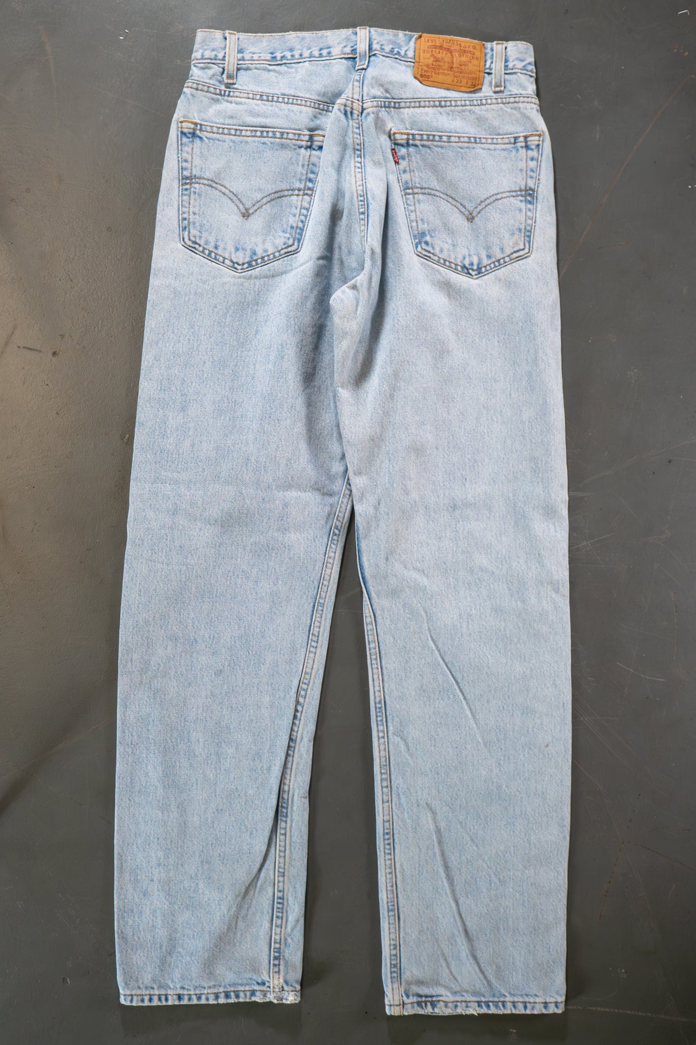 Levi's Vintage 505 Regular Fit Denim Jeans – 90s Y2K - W30, L32
