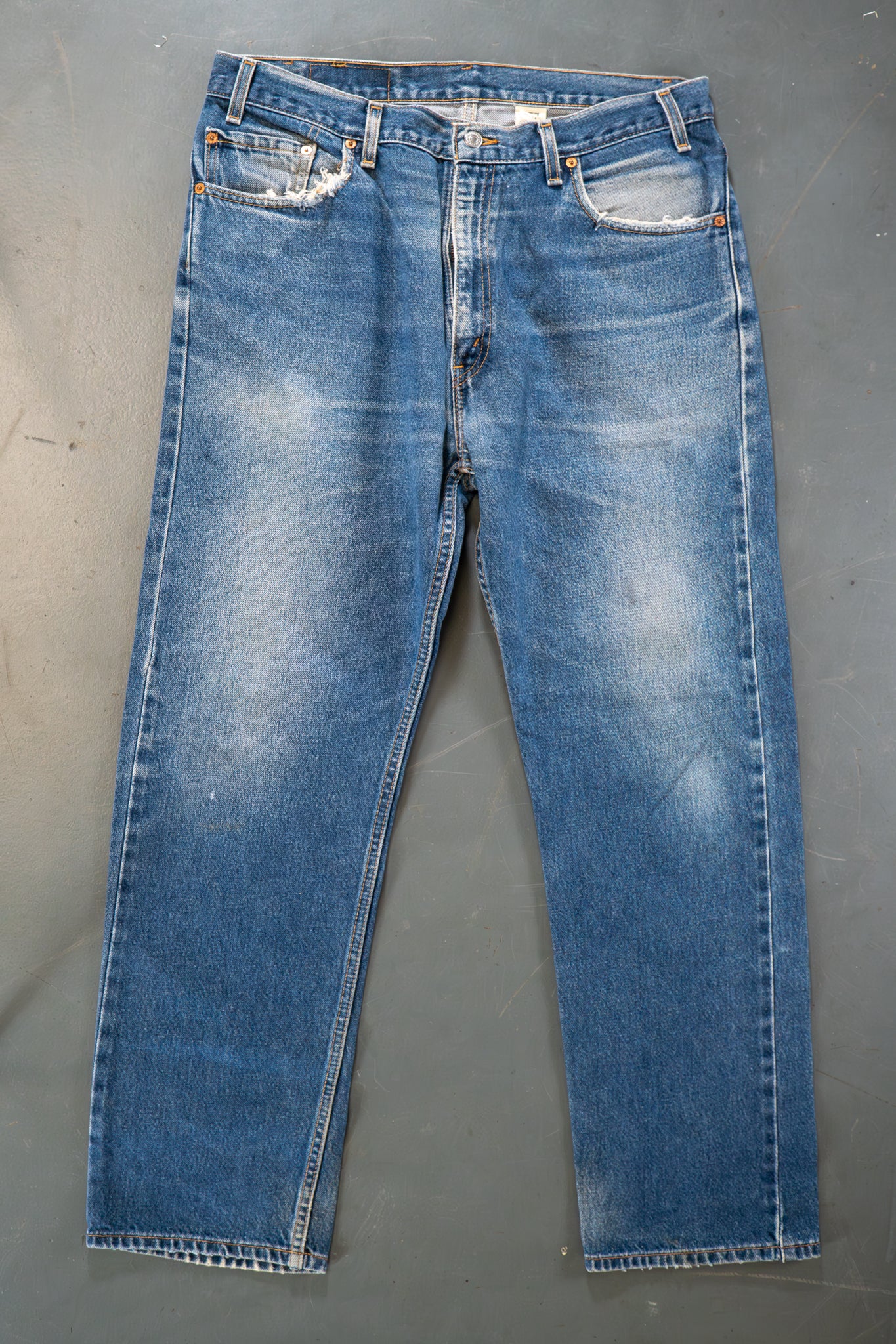 Levi's Vintage 505 Regular Fit Denim Jeans – 90s Y2K - W35, L30