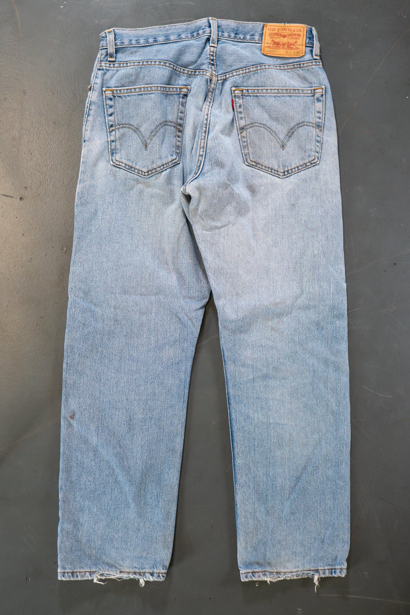 Levi's Vintage 505 Regular Fit Denim Jeans – 90s Y2K - W32, L29