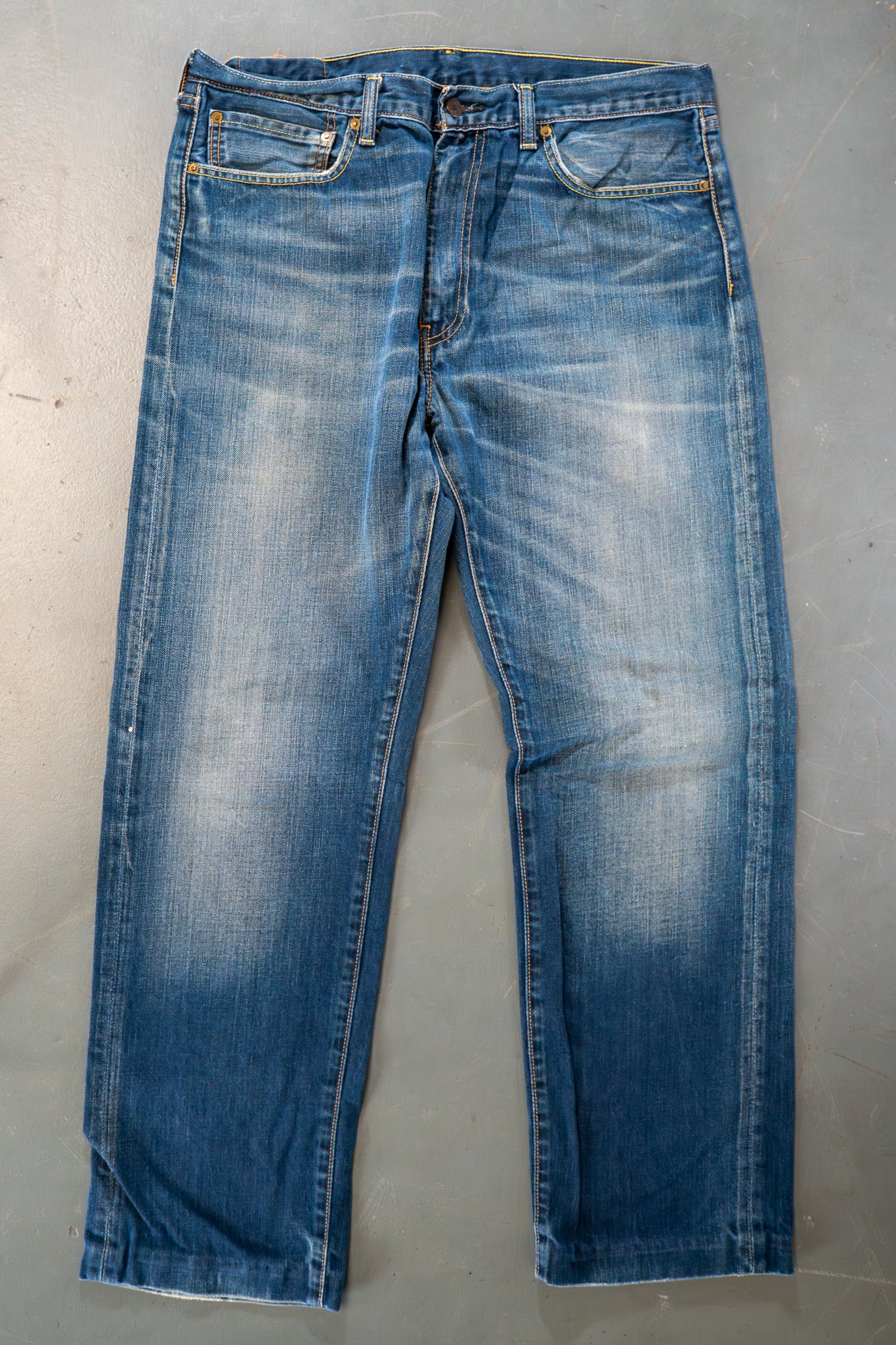 Levi's Vintage 505 Regular Fit Denim Jeans – 90s Y2K - W36, L30