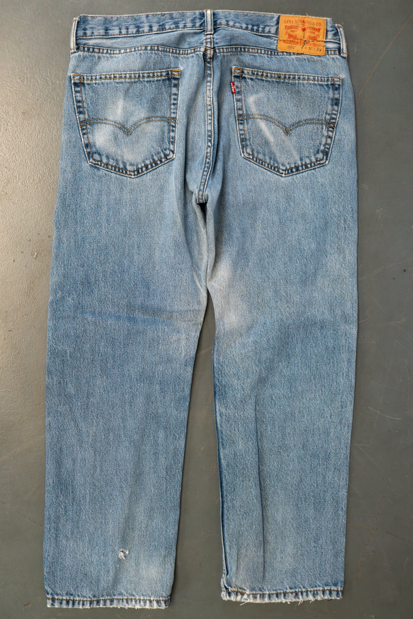 Levi's Vintage 505 Regular Fit Denim Jeans – 90s Y2K - W36, L26