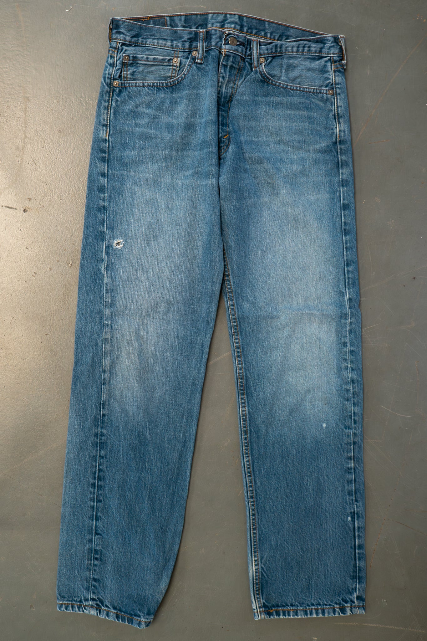 Levi's Vintage 505 Regular Fit Denim Jeans – 90s Y2K - W33, L31