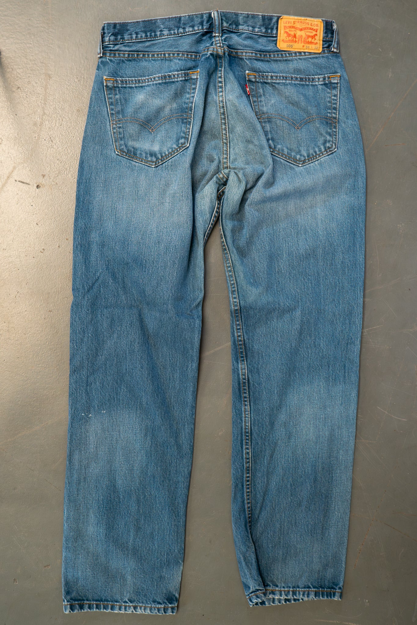 Levi's Vintage 505 Regular Fit Denim Jeans – 90s Y2K - W33, L31