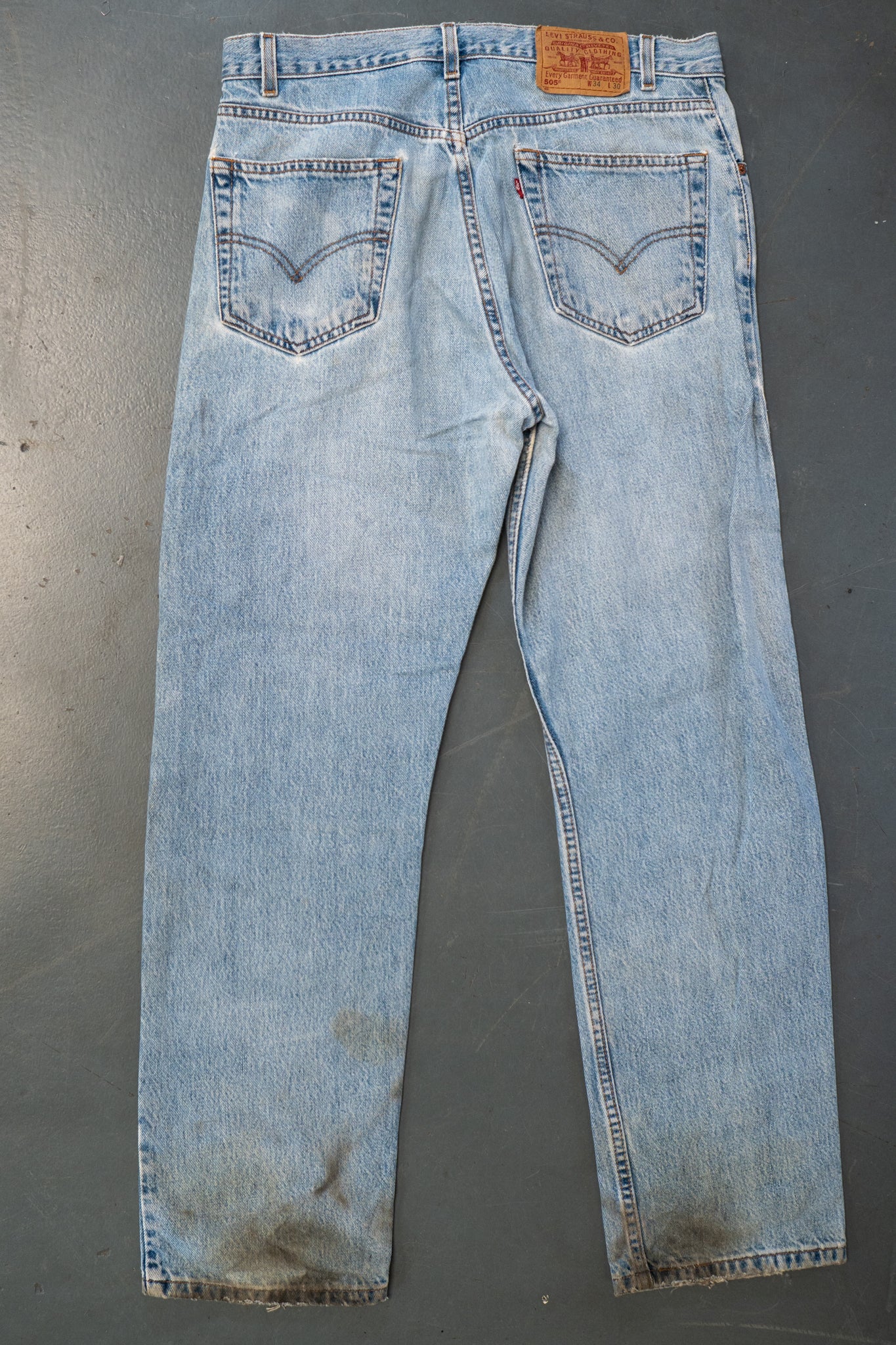 Levi's Vintage 505 Regular Fit Denim Jeans – 90s Y2K - W32, L30