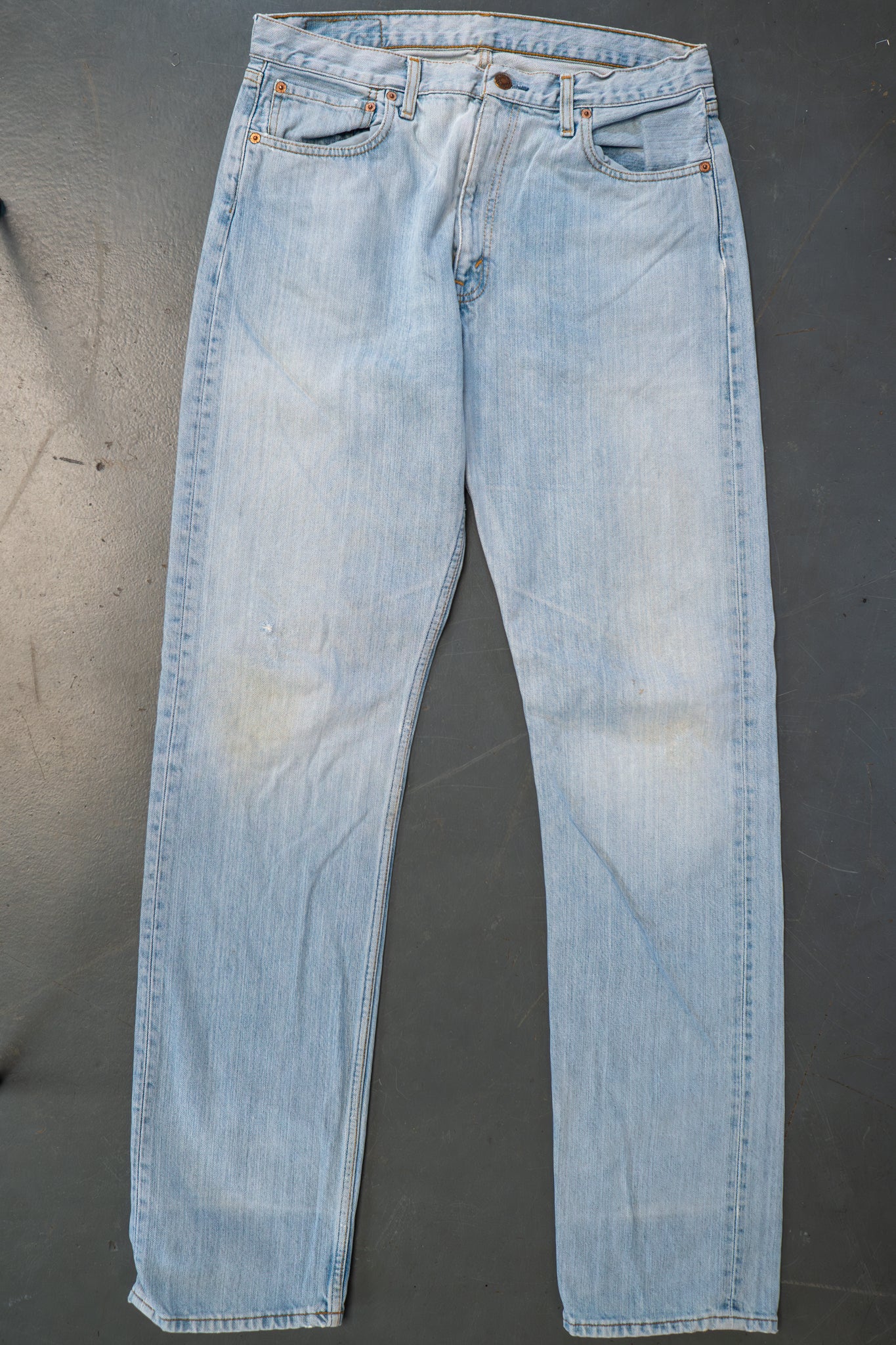 Levi's Vintage 505 Regular Fit Denim Jeans – 90s Y2K - W32, L35