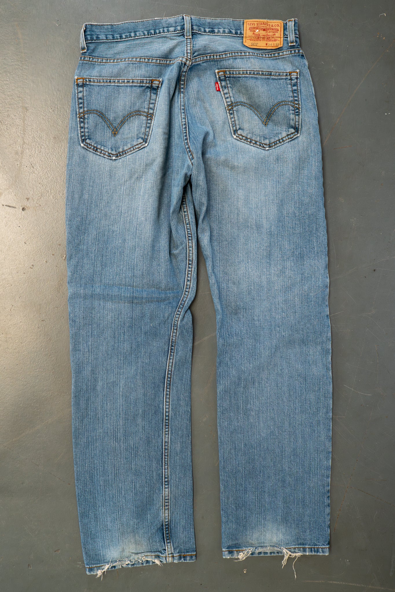 Levi's Vintage 505 Regular Fit Denim Jeans – 90s Y2K - W33, L32