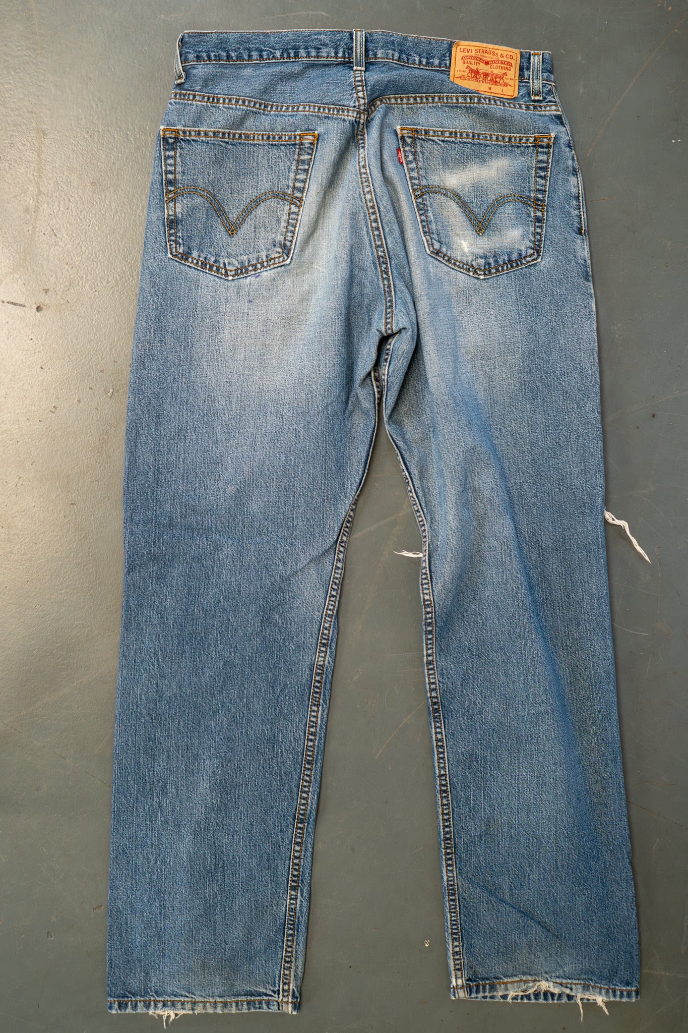 Levi's Vintage 505 Regular Fit Denim Jeans – 90s Y2K - W33, L31