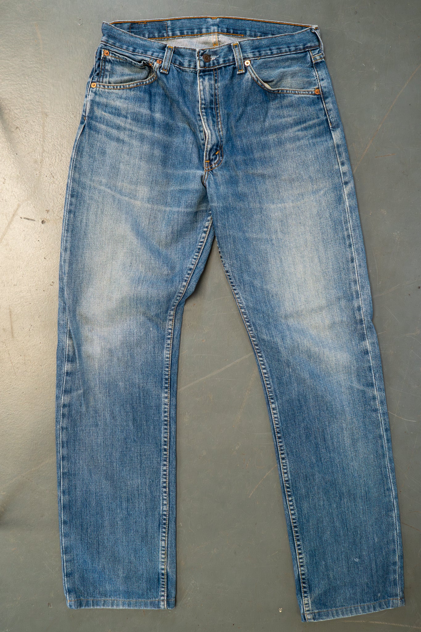 Levi's Vintage 505 Regular Fit Denim Jeans – 90s Y2K - W32, L32