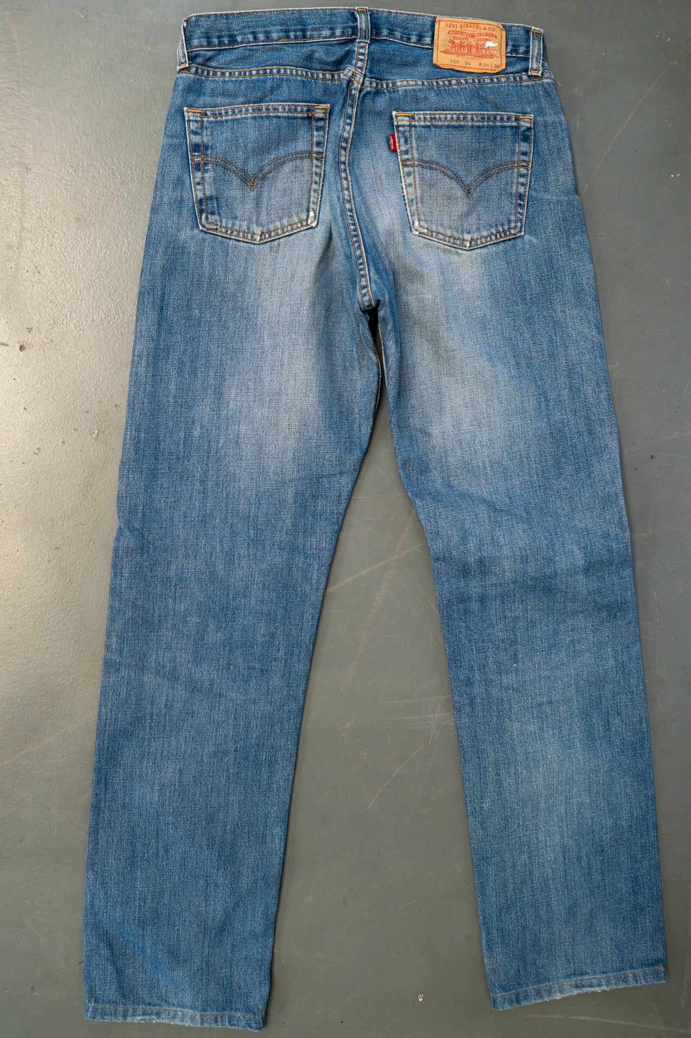 Levi's Vintage 505 Regular Fit Denim Jeans – 90s Y2K - W32, L32