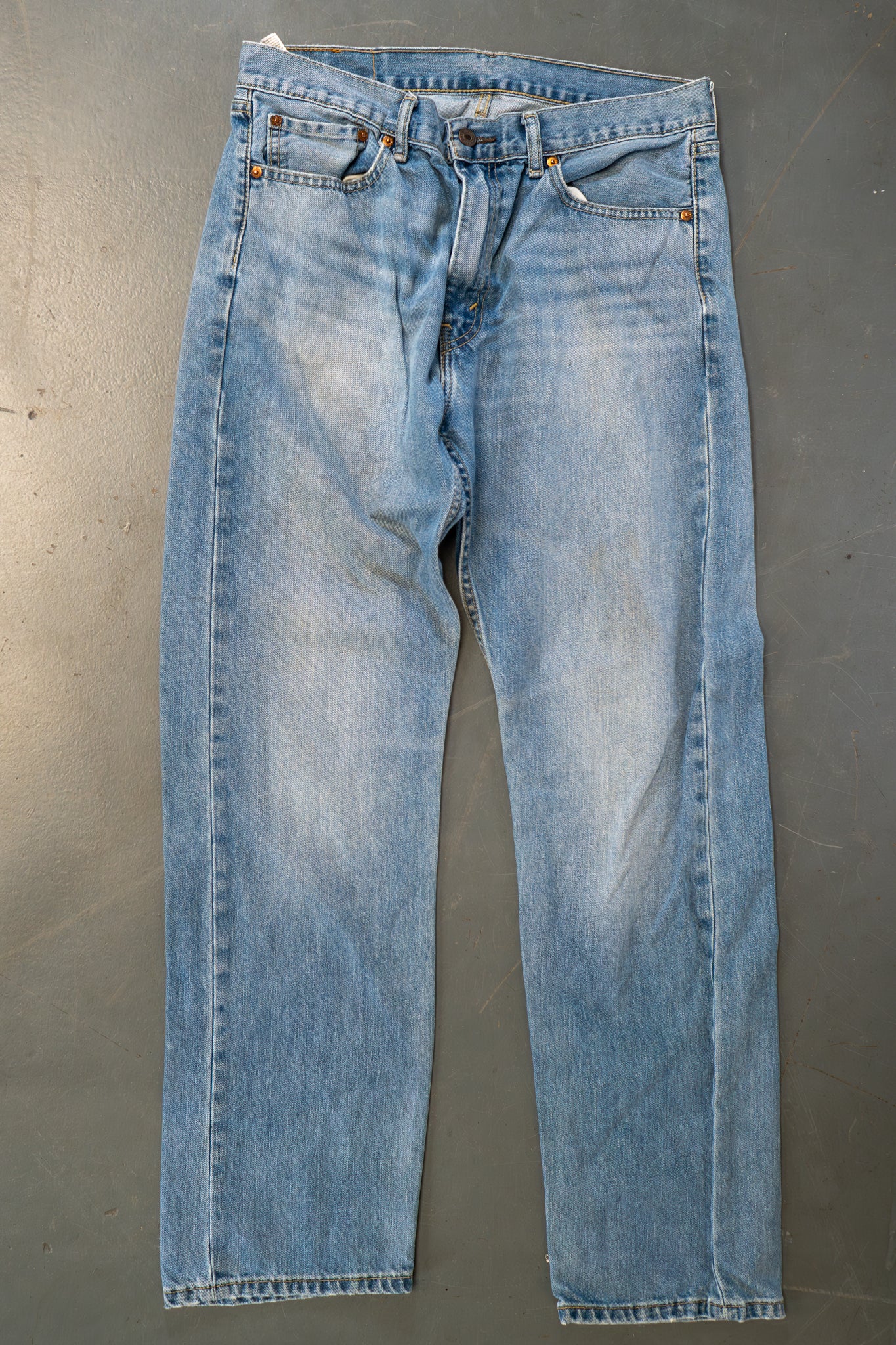 Levi's Vintage 505 Regular Fit Denim Jeans – 90s Y2K - W32, L30