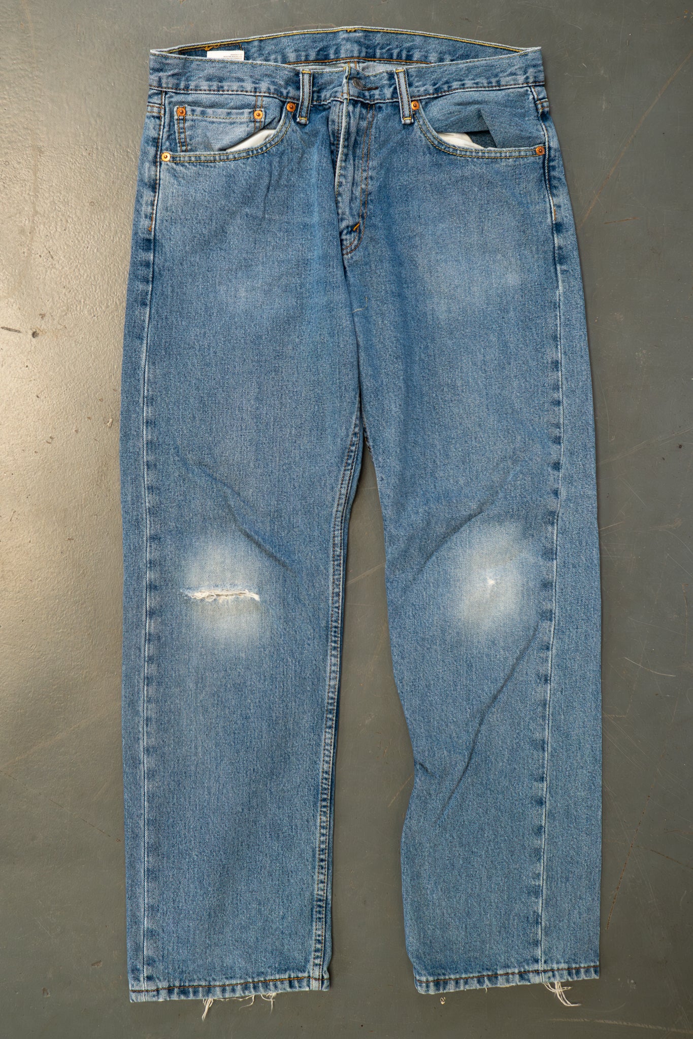 Levi's Vintage 505 Regular Fit Denim Jeans – 90s Y2K - W34, L29