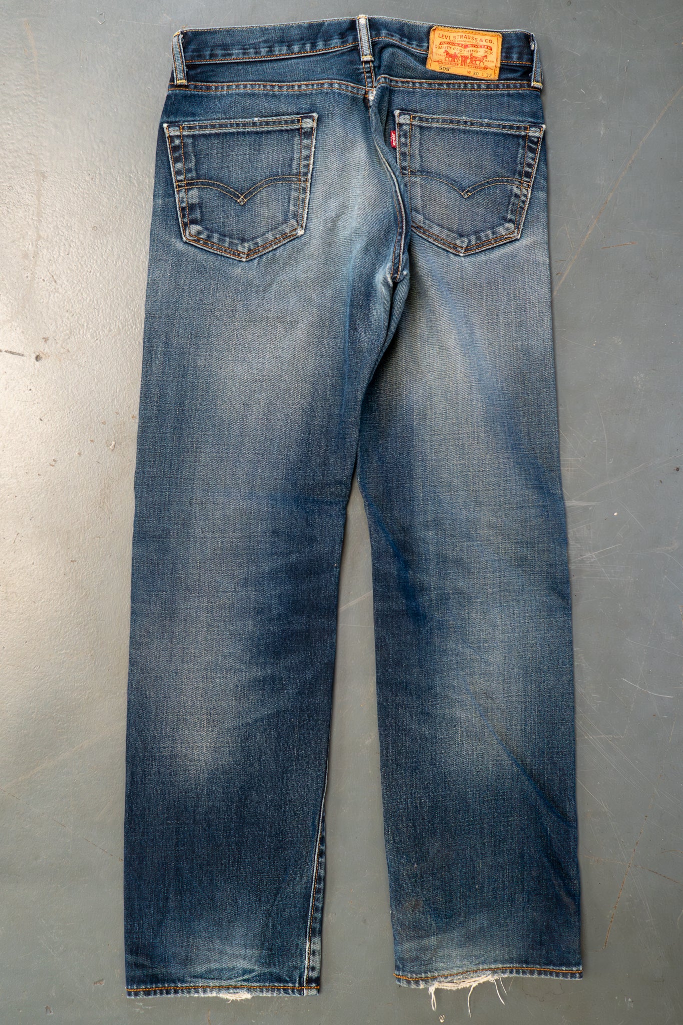 Levi's Vintage 505 Regular Fit Denim Jeans – 90s Y2K - W30, L31