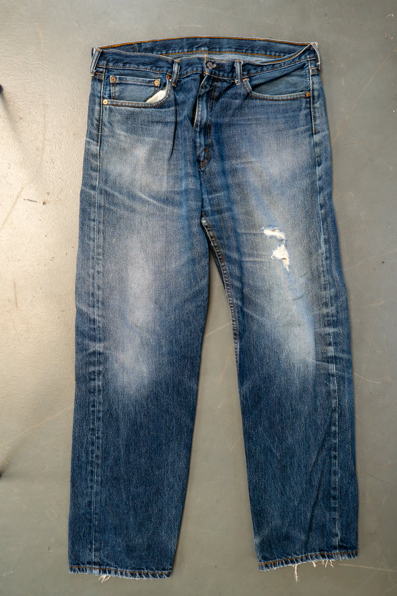 Levi's Vintage 505 Regular Fit Denim Jeans – 90s Y2K - W36, L30