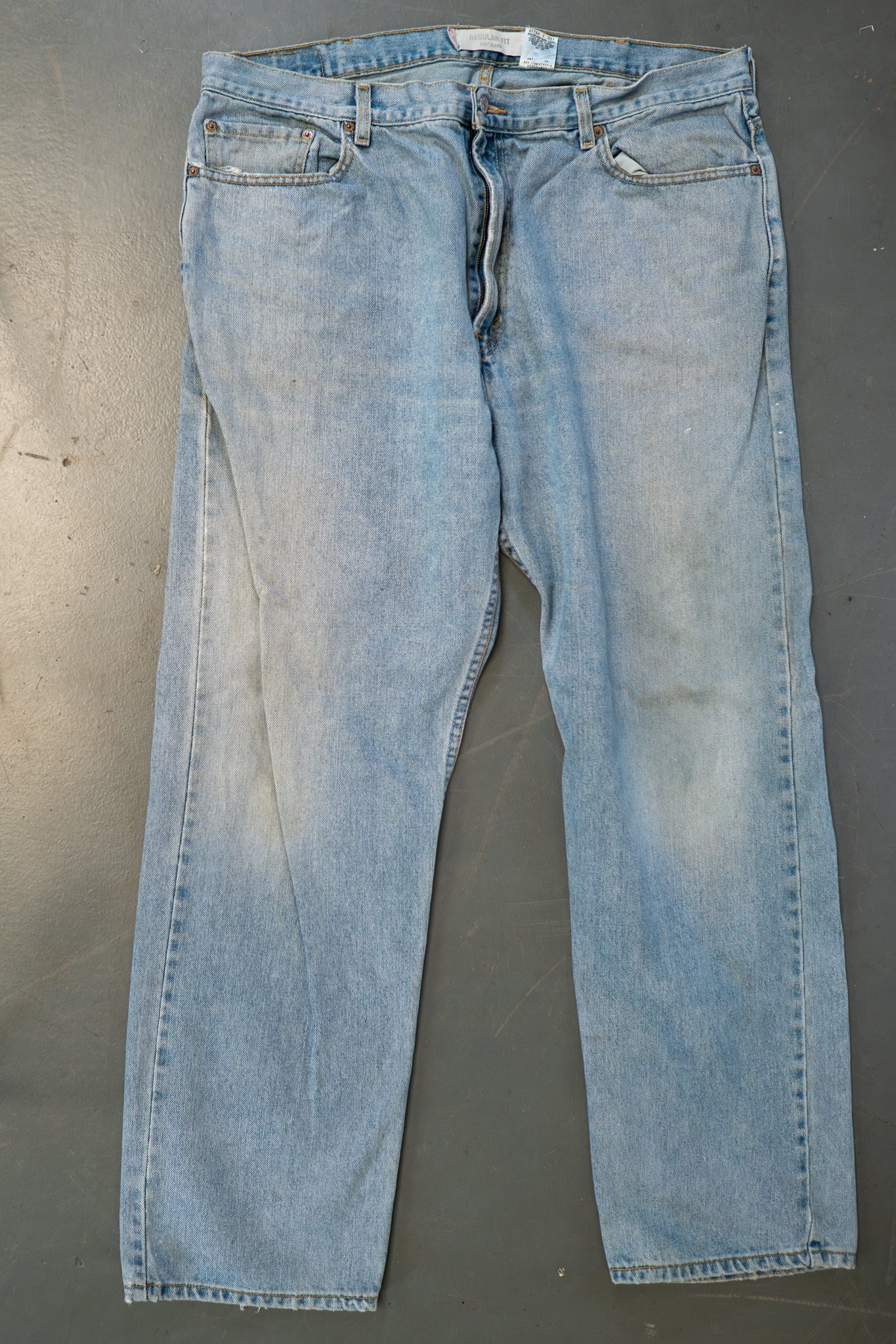 Levi's Vintage 505 Regular Fit Denim Jeans – 90s Y2K - W40, L30