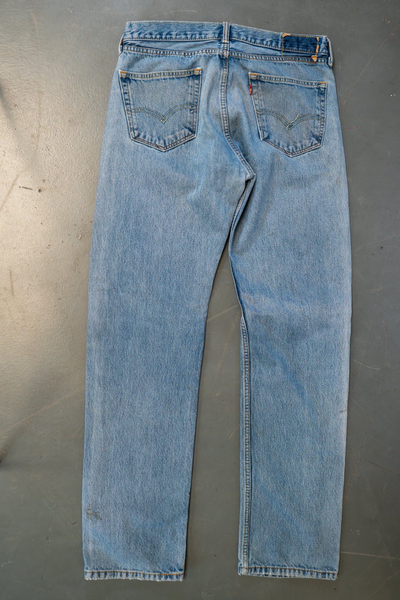 Levi's Vintage 505 Regular Fit Denim Jeans – 90s Y2K - W32, L32