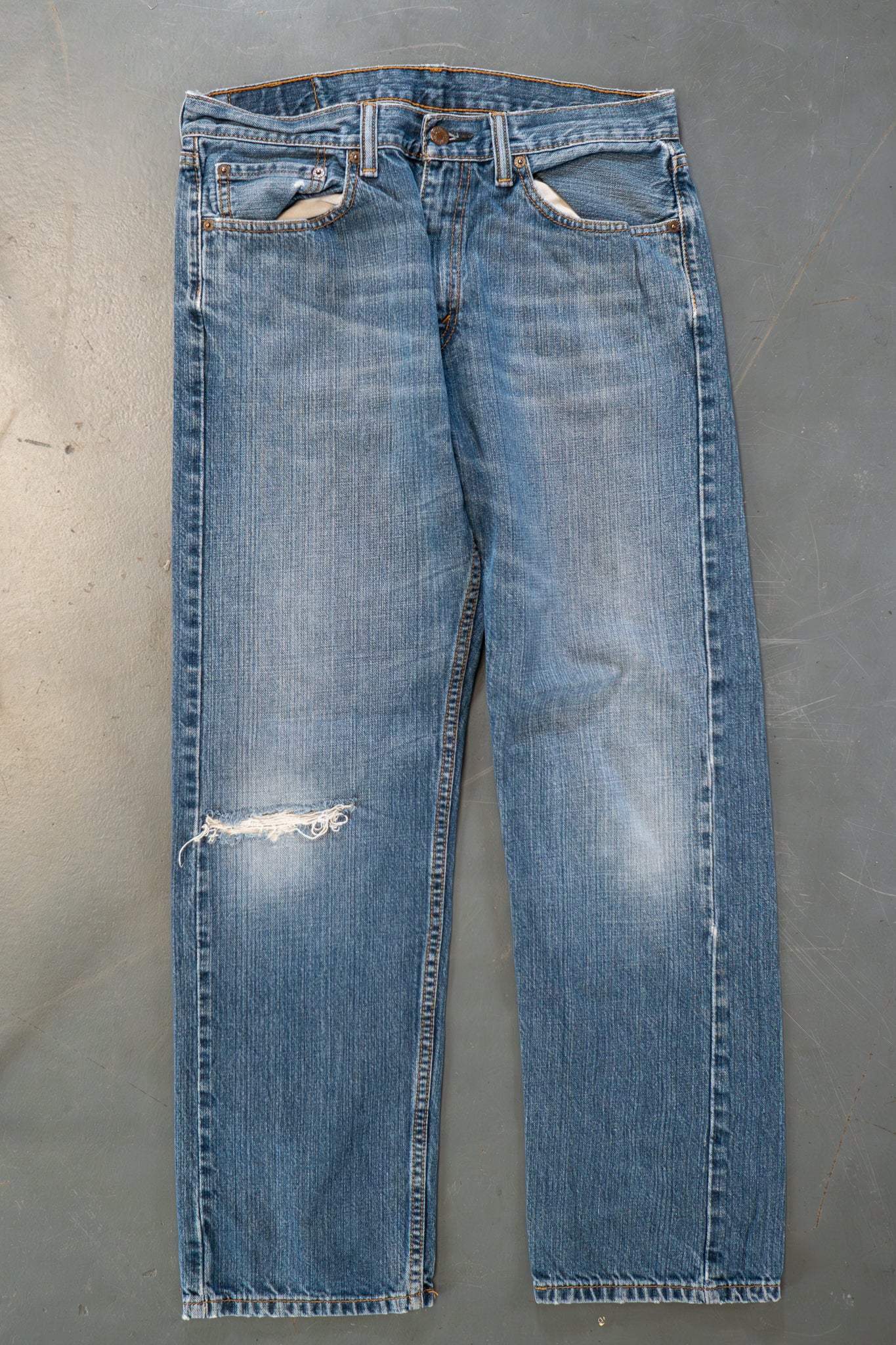Levi's Vintage 505 Regular Fit Denim Jeans – 90s Y2K - W32, L29