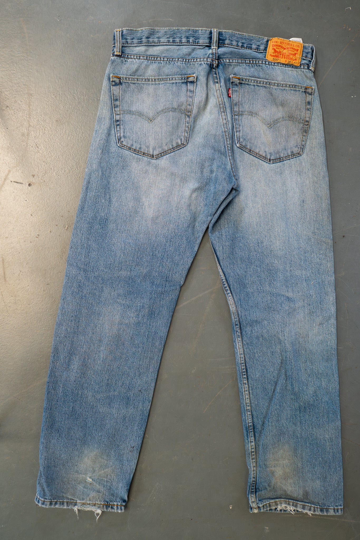 Levi's Vintage 505 Regular Fit Denim Jeans – 90s Y2K - W36, L30
