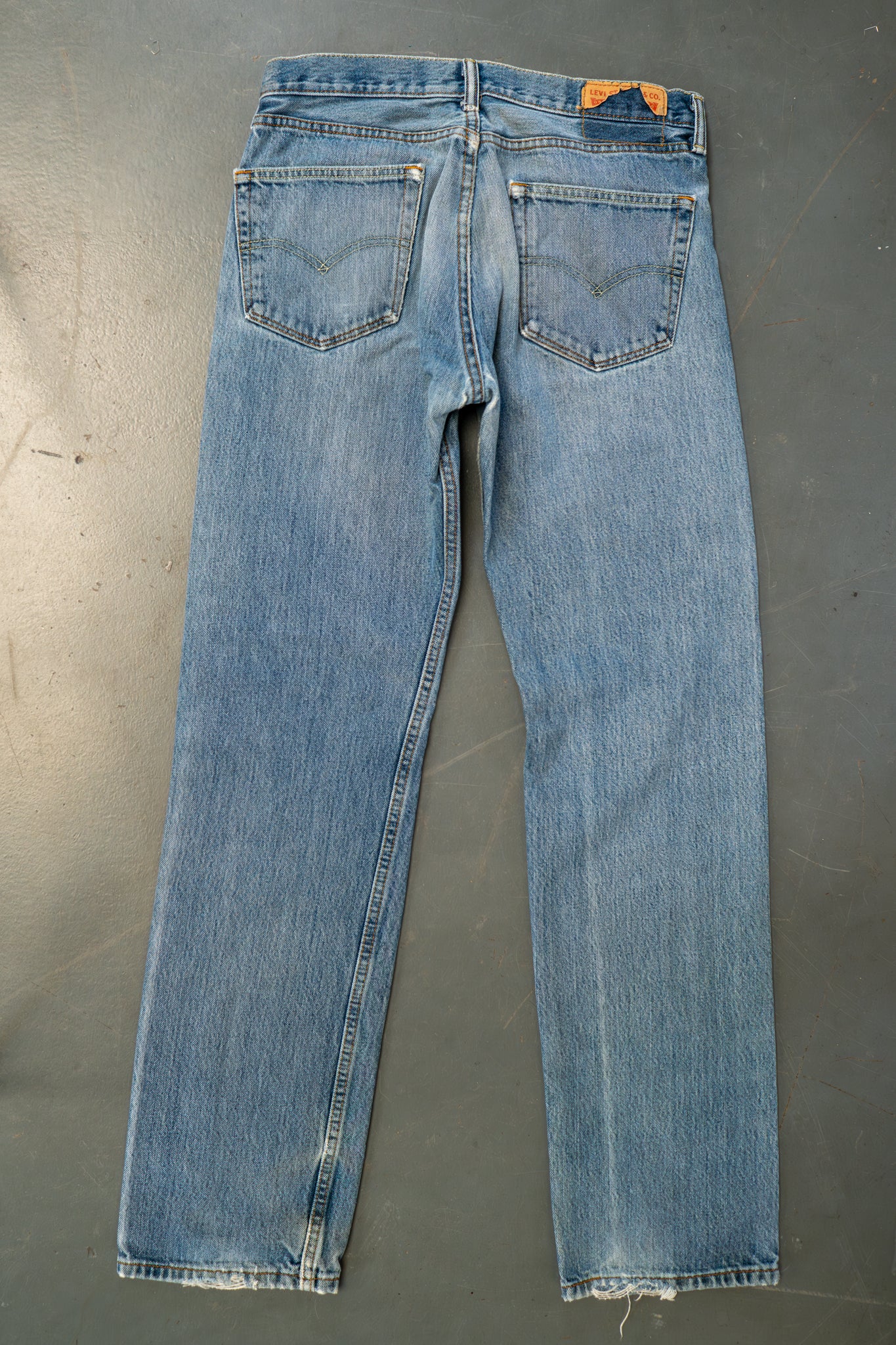 Levi's Vintage 505 Regular Fit Denim Jeans – 90s Y2K - W32, L32