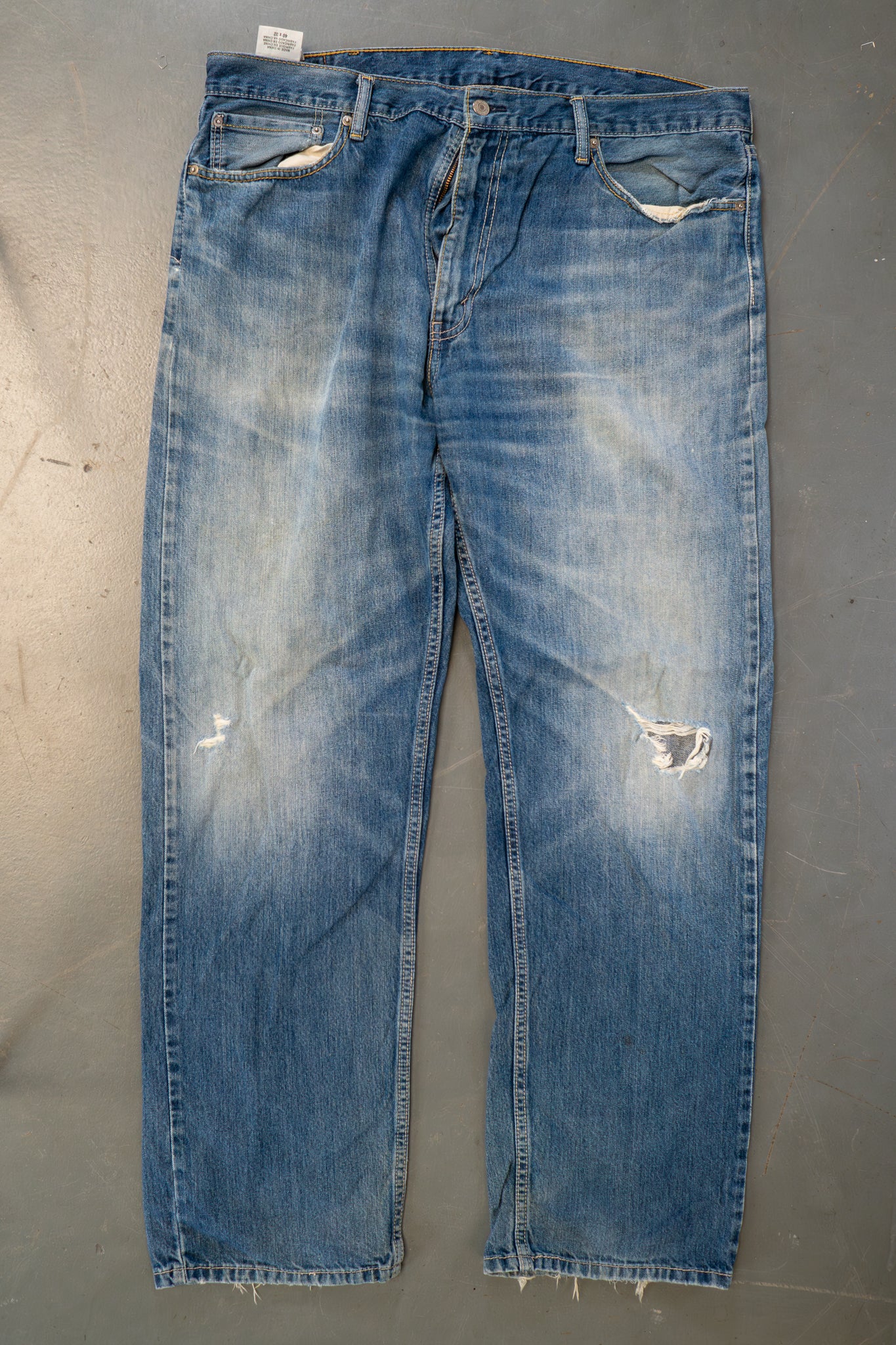 Levi's Vintage 505 Regular Fit Denim Jeans – 90s Y2K - W40, L30