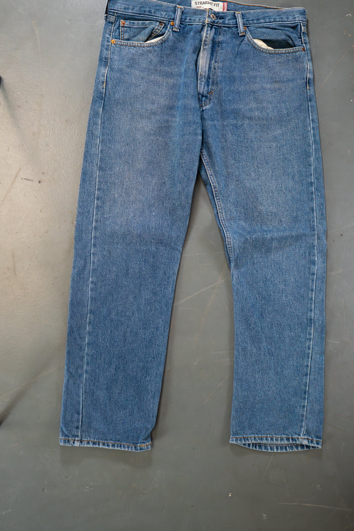 Levi's Vintage 505 Regular Fit Denim Jeans – 90s Y2K - W36, L29