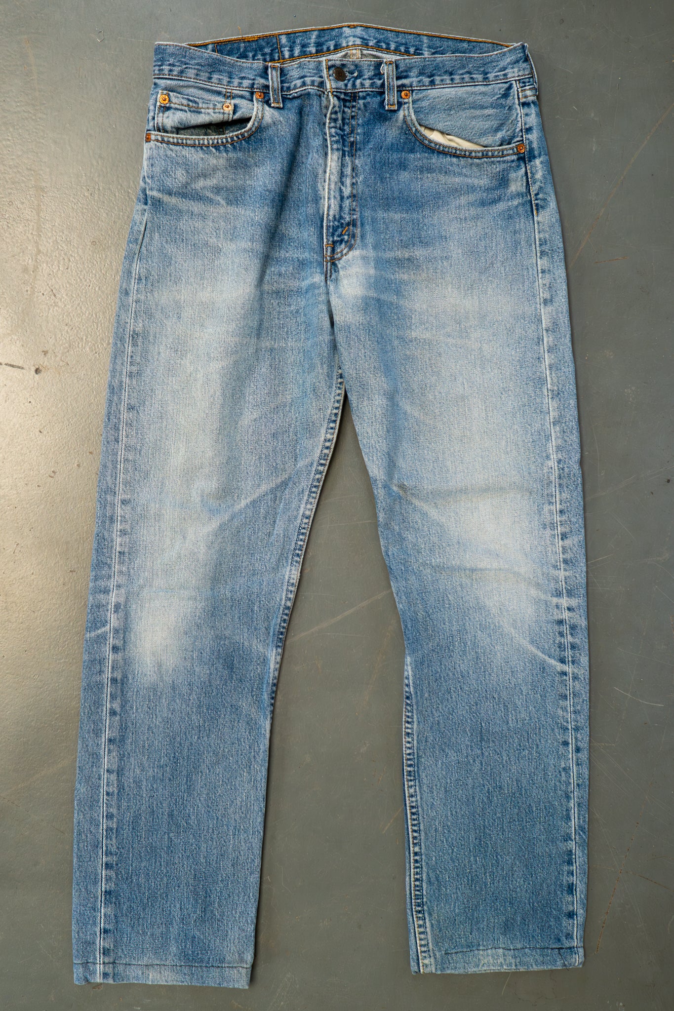 Levi's Vintage 505 Regular Fit Denim Jeans – 90s Y2K - W32, L29