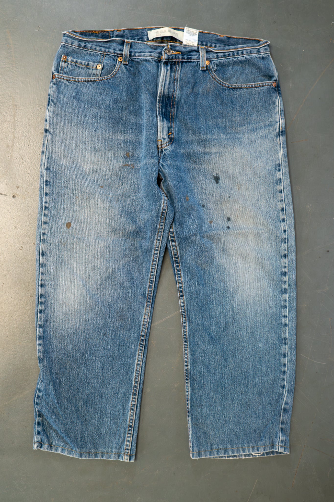 Levi's Vintage 505 Regular Fit Denim Jeans – 90s Y2K - W36, L25