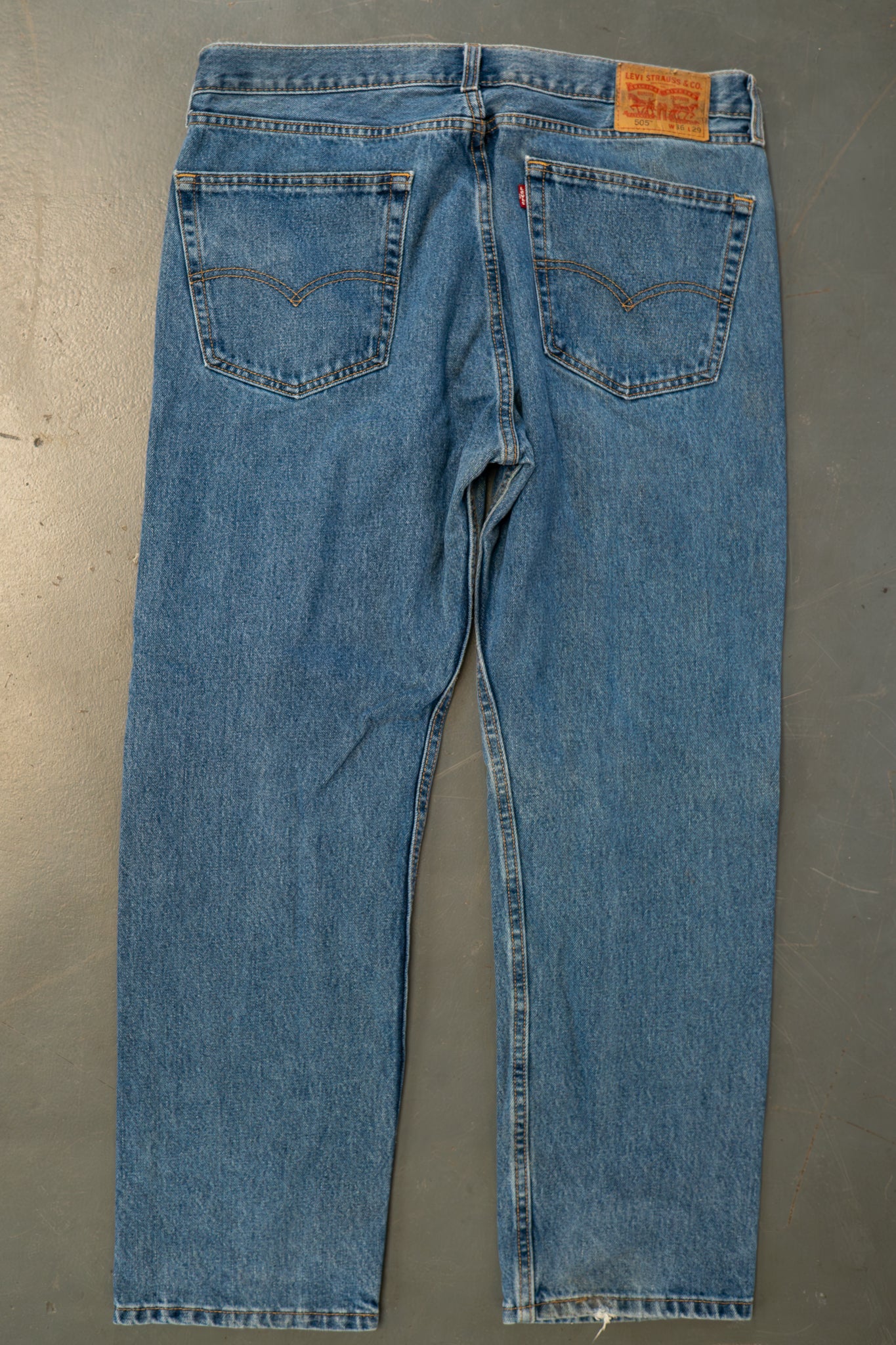 Levi's Vintage 505 Regular Fit Denim Jeans – 90s Y2K - W36, L29