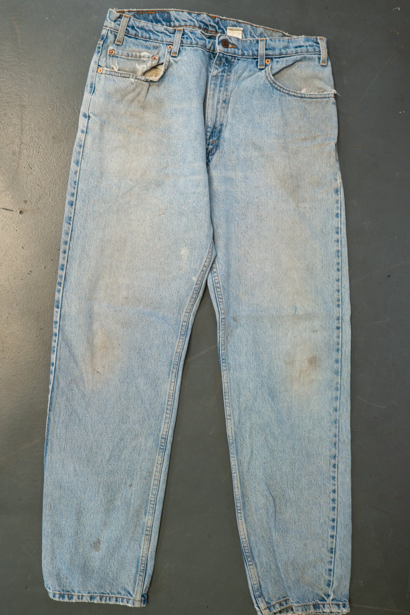 Levi's Vintage 505 Regular Fit Denim Jeans – 90s Y2K - W34, L32