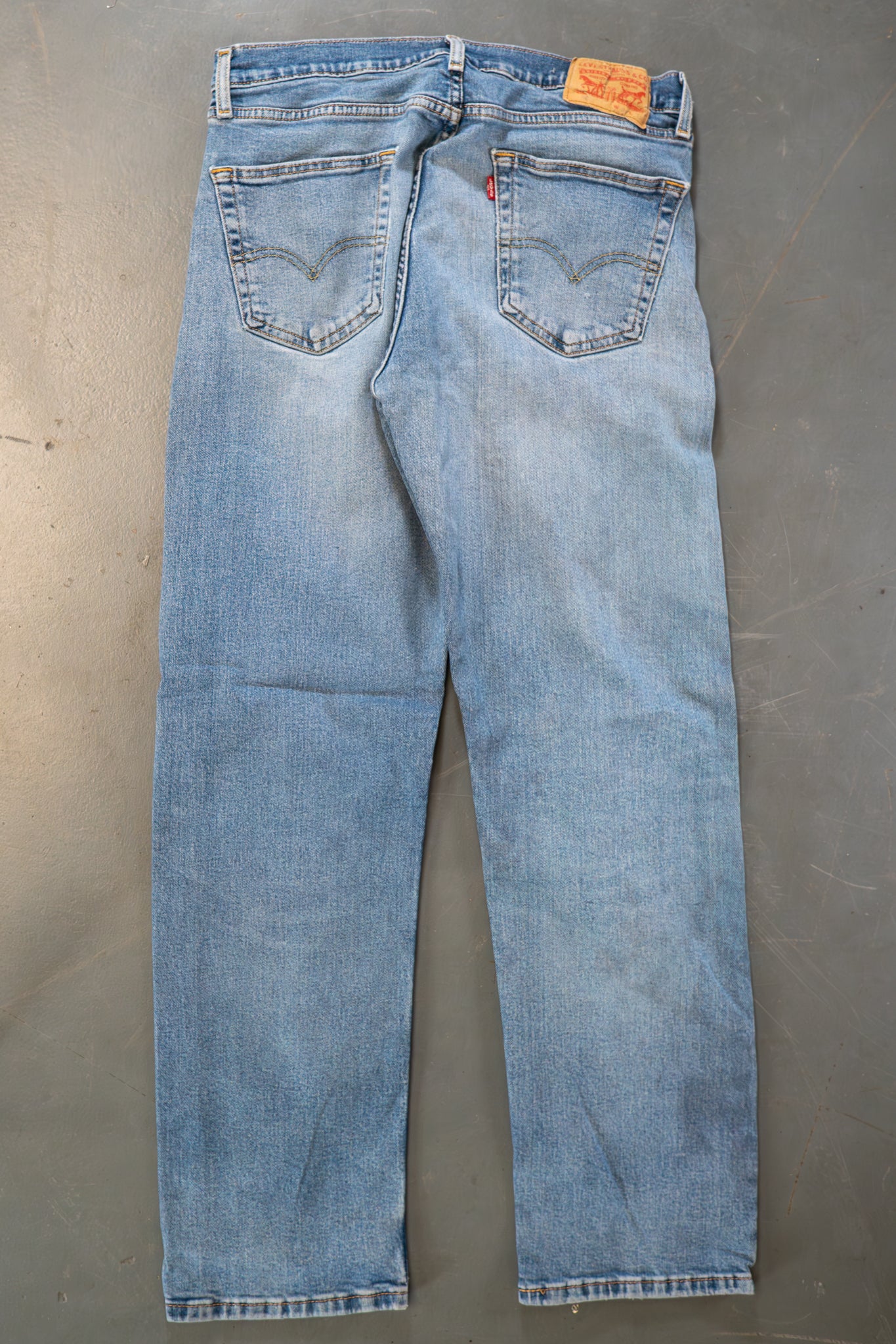 Levi's Vintage 505 Regular Fit Denim Jeans – 90s Y2K - W32, L30