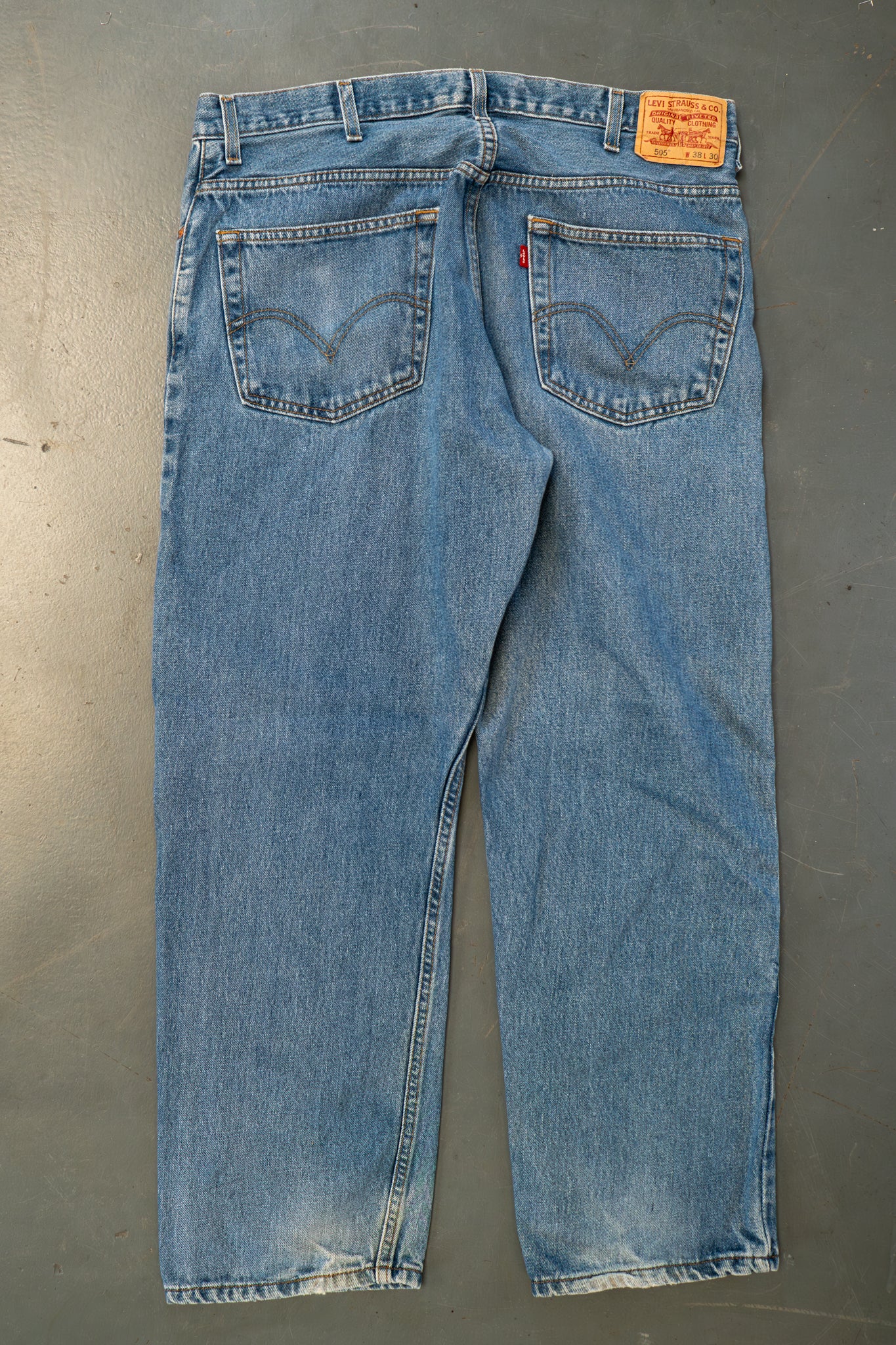 Levi's Vintage 505 Regular Fit Denim Jeans – 90s Y2K - W36, L28