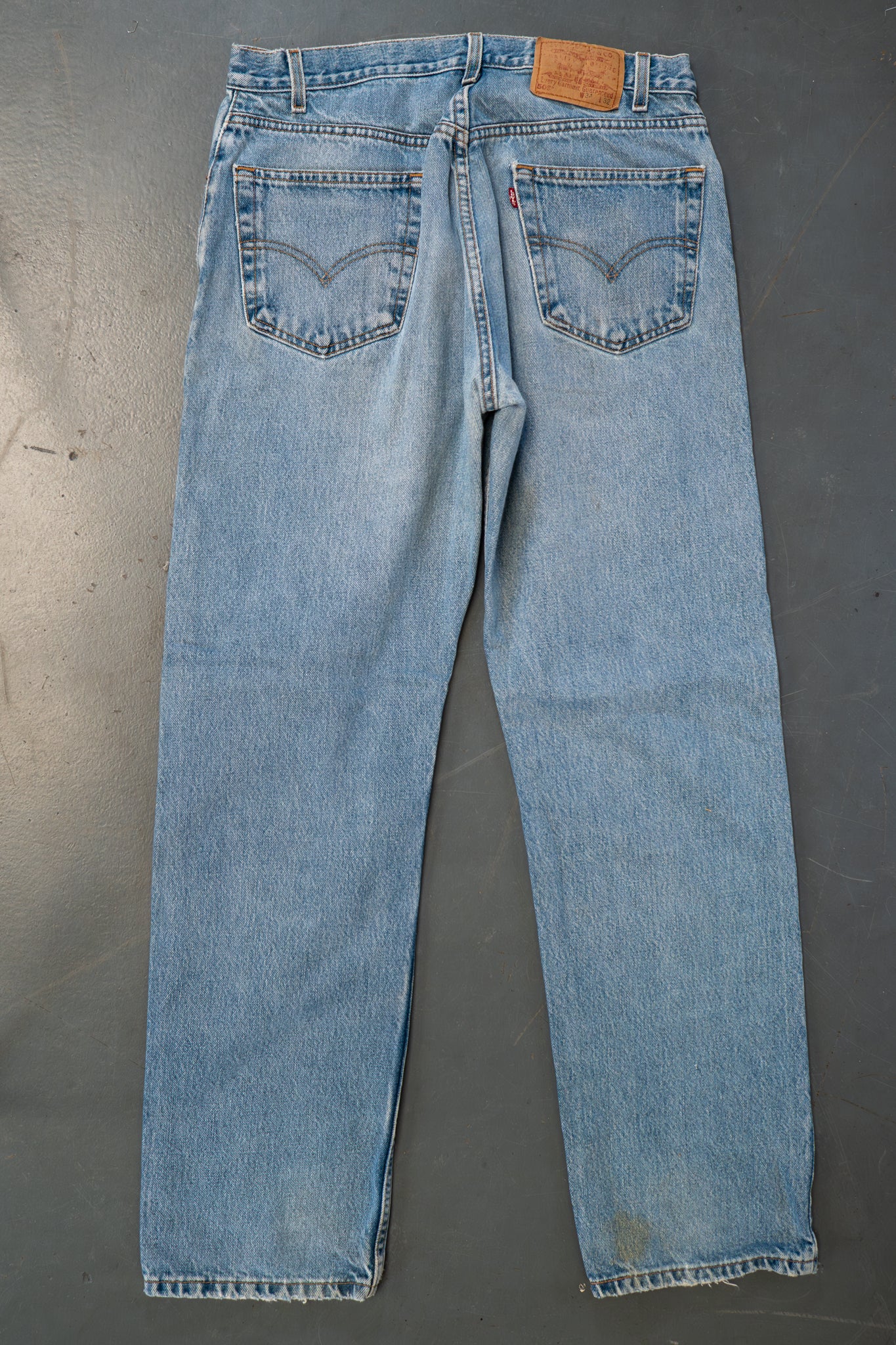 Levi's Vintage 505 Regular Fit Denim Jeans – 90s Y2K - W31, L30
