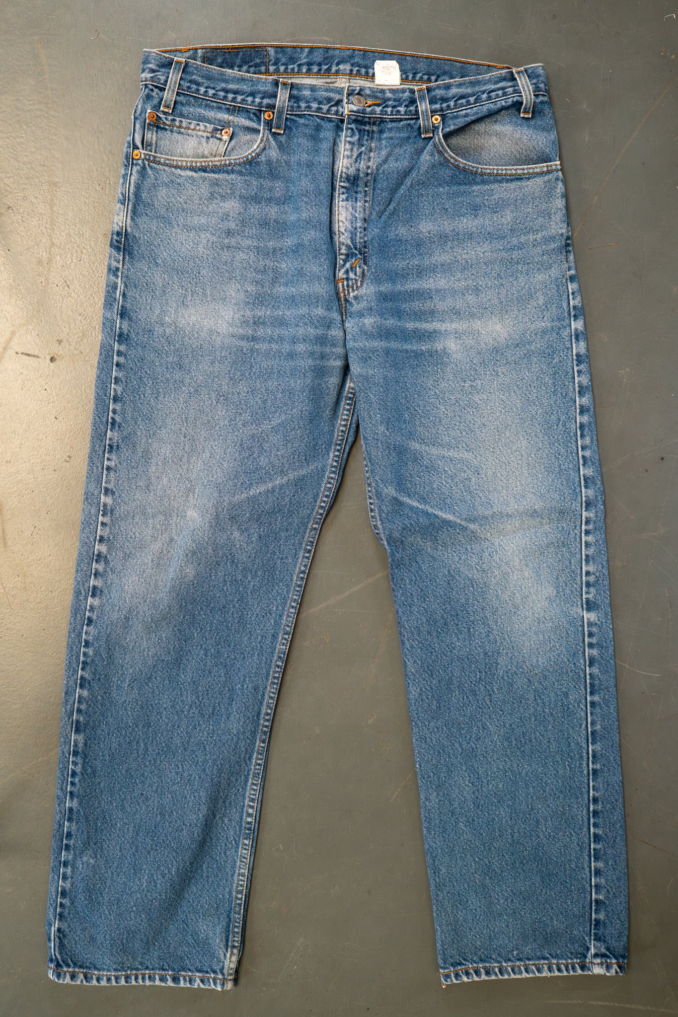 Levi's Vintage 505 Regular Fit Denim Jeans – 90s Y2K - W36, L28