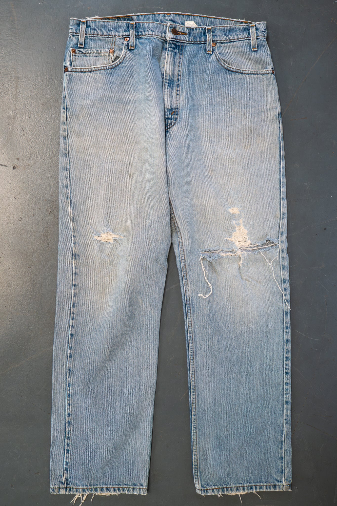 Levi's Vintage 505 Regular Fit Denim Jeans – 90s Y2K - W35, L30