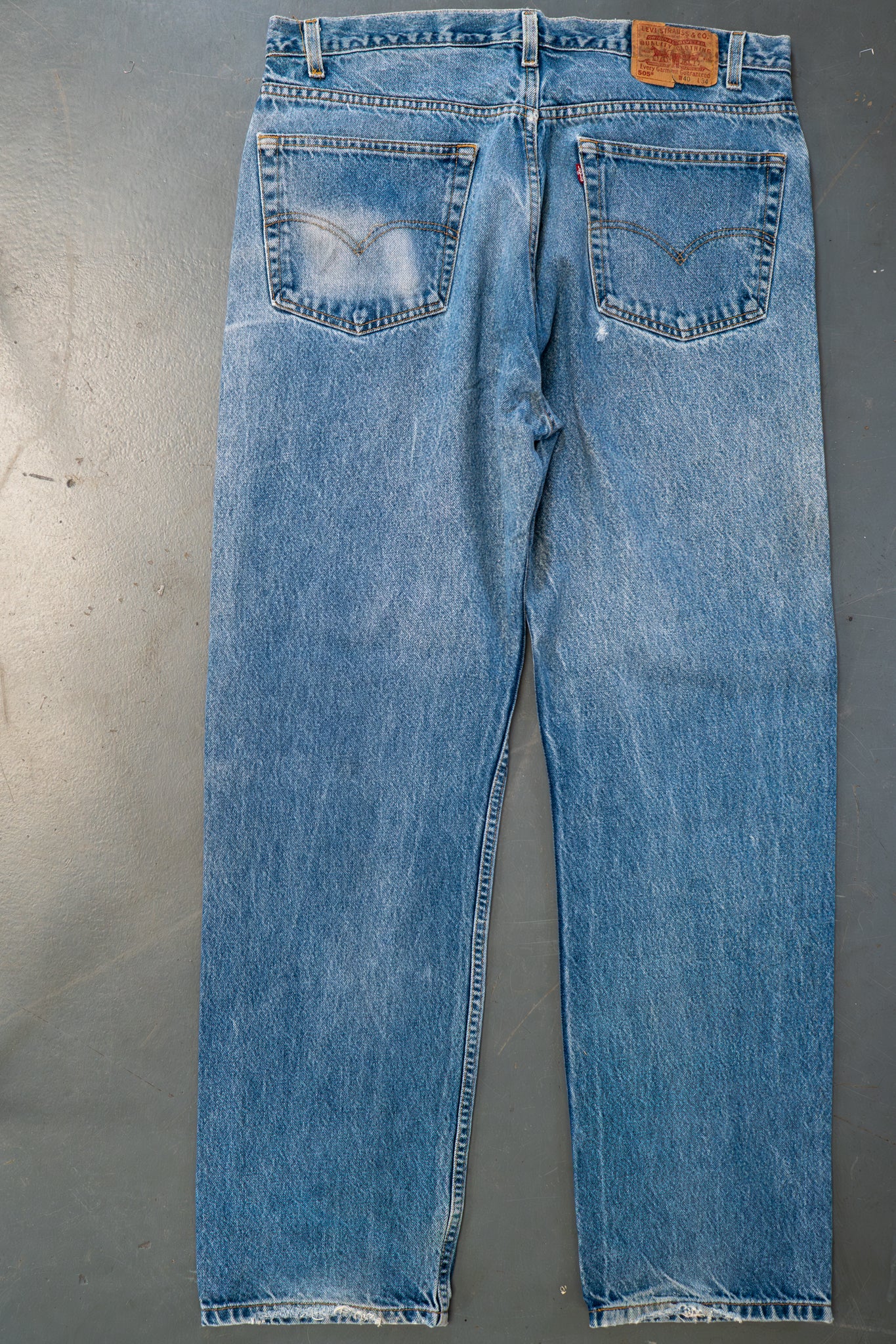 Levi's Vintage 505 Regular Fit Denim Jeans – 90s Y2K - W38, L32