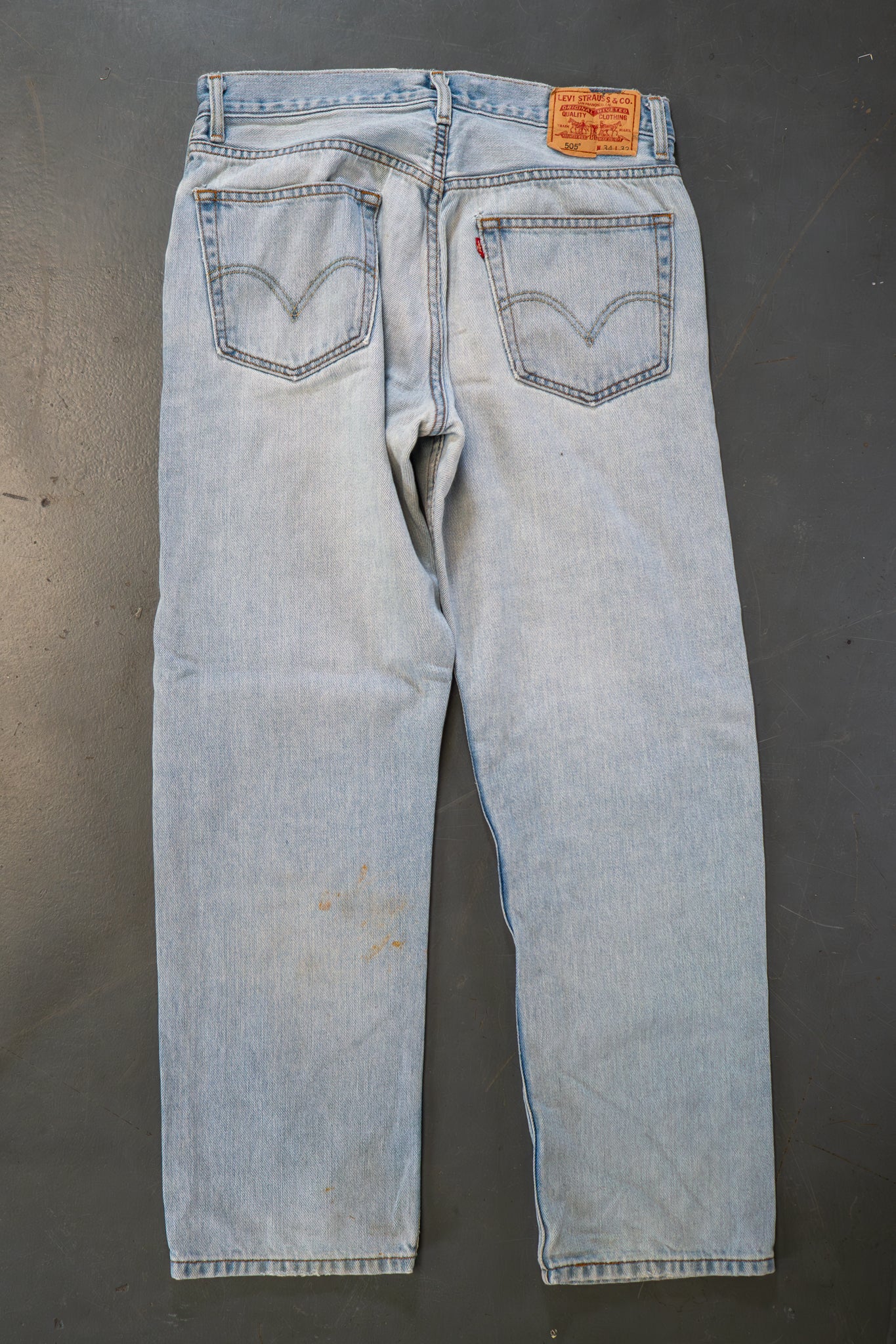 Levi's Vintage 505 Regular Fit Denim Jeans – 90s Y2K - W32, L30