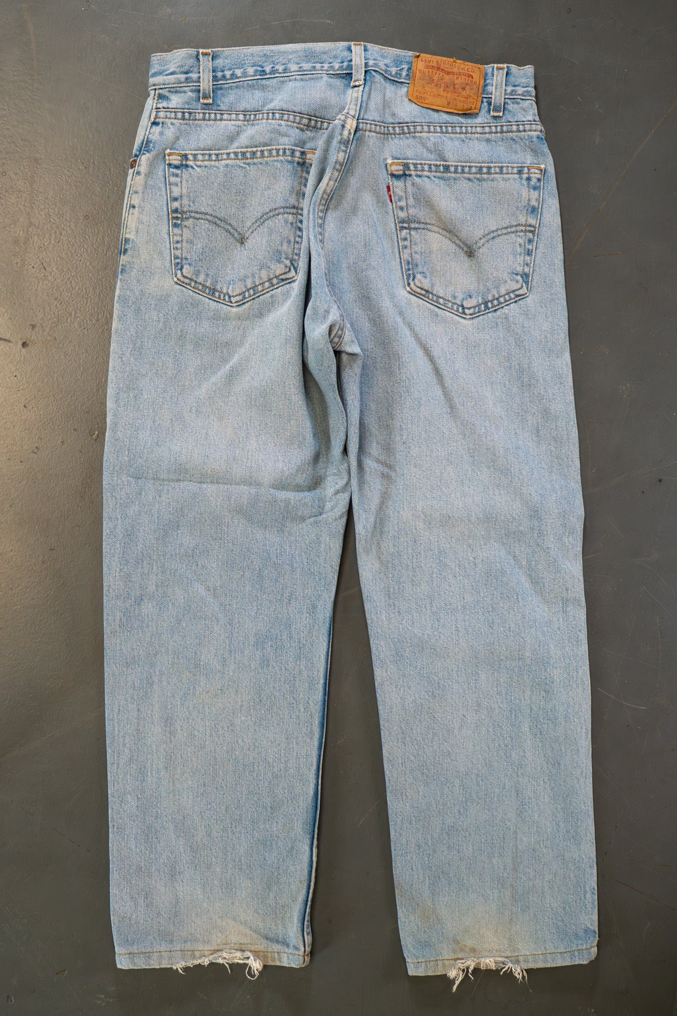 Levi's Vintage 505 Regular Fit Denim Jeans – 90s Y2K - W33, L27
