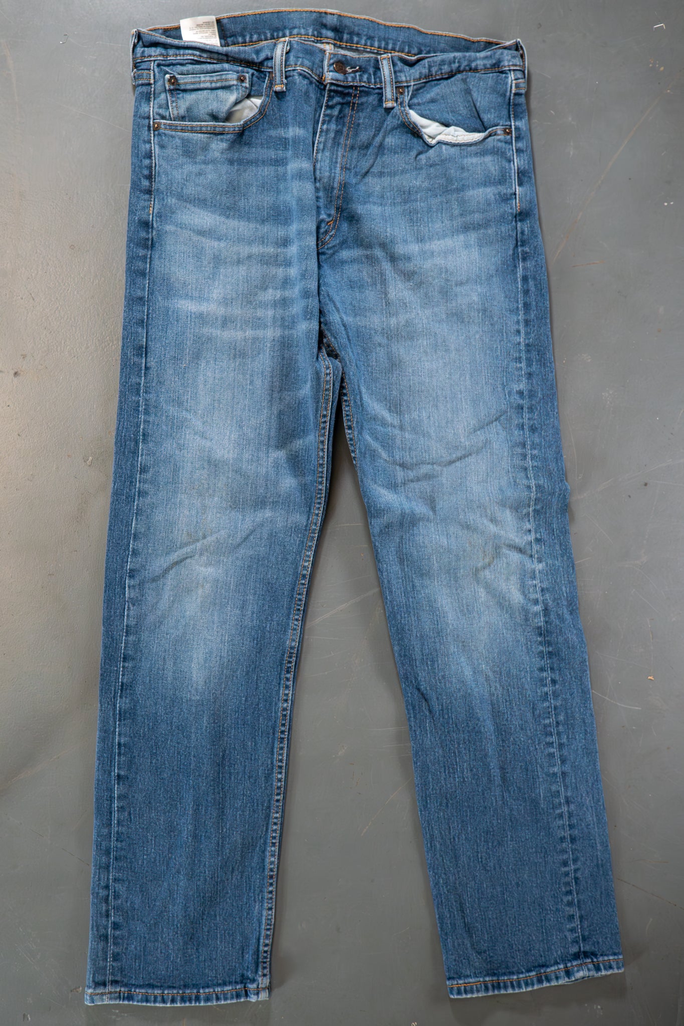 Levi's Vintage 505 Regular Fit Denim Jeans – 90s Y2K - W35, L30
