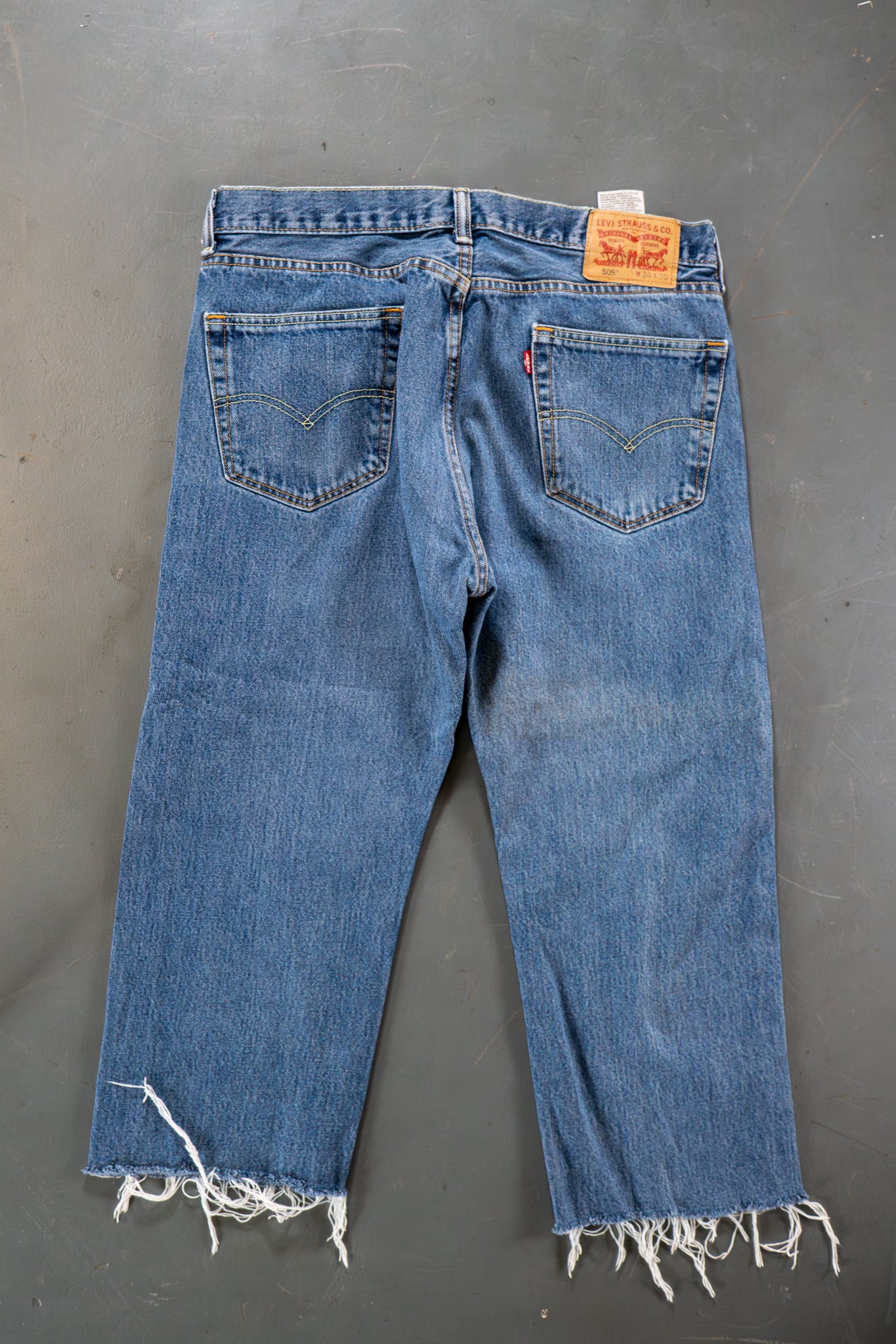 Levi's Vintage 505 Regular Fit Denim Jeans – 90s Y2K - W33, L21