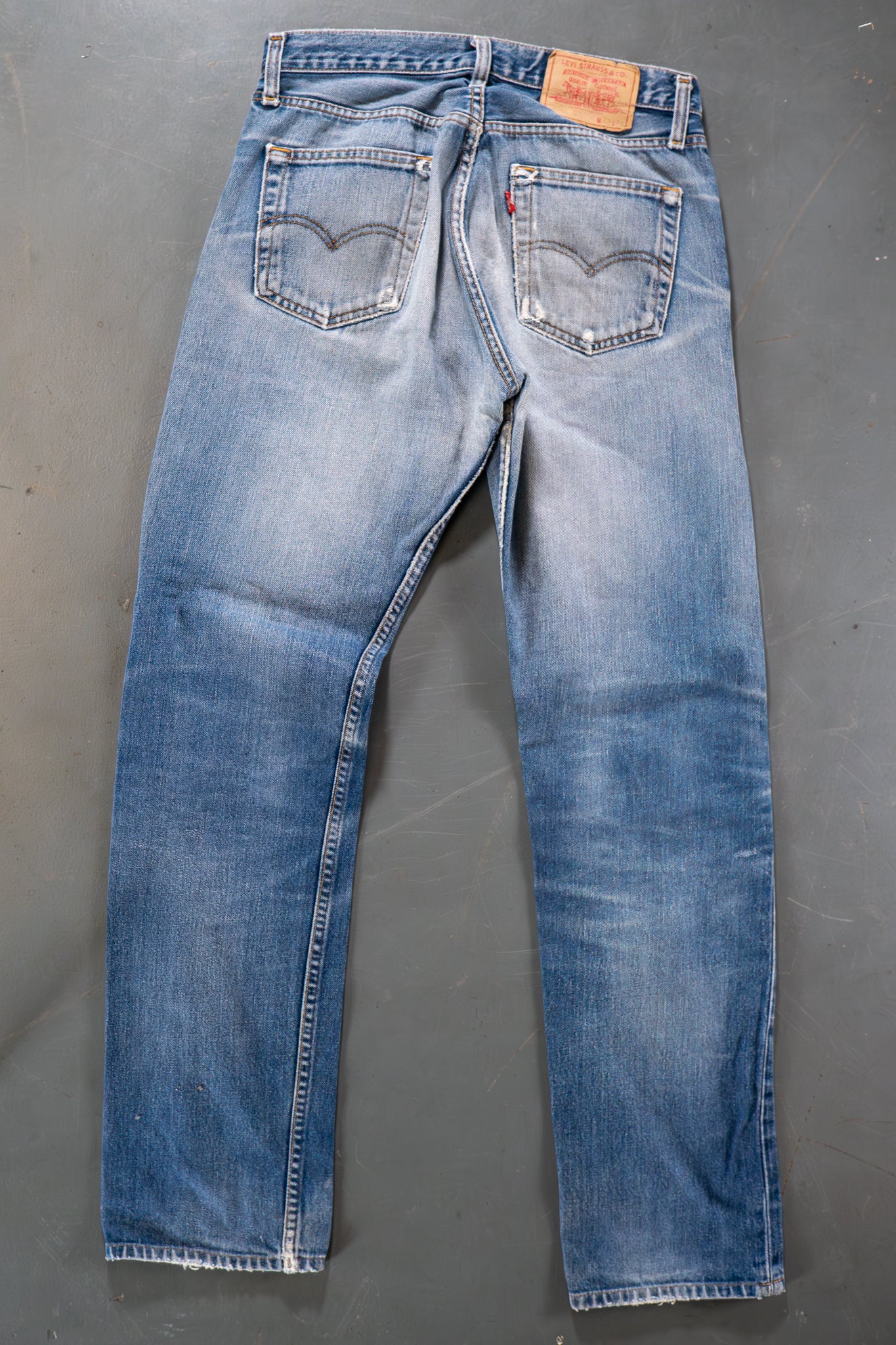 Levi's Vintage 505 Regular Fit Denim Jeans – 90s Y2K - W29, L31