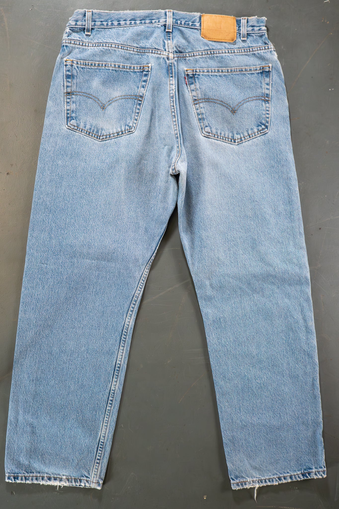Levi's Vintage 505 Regular Fit Denim Jeans – 90s Y2K - W34, L28