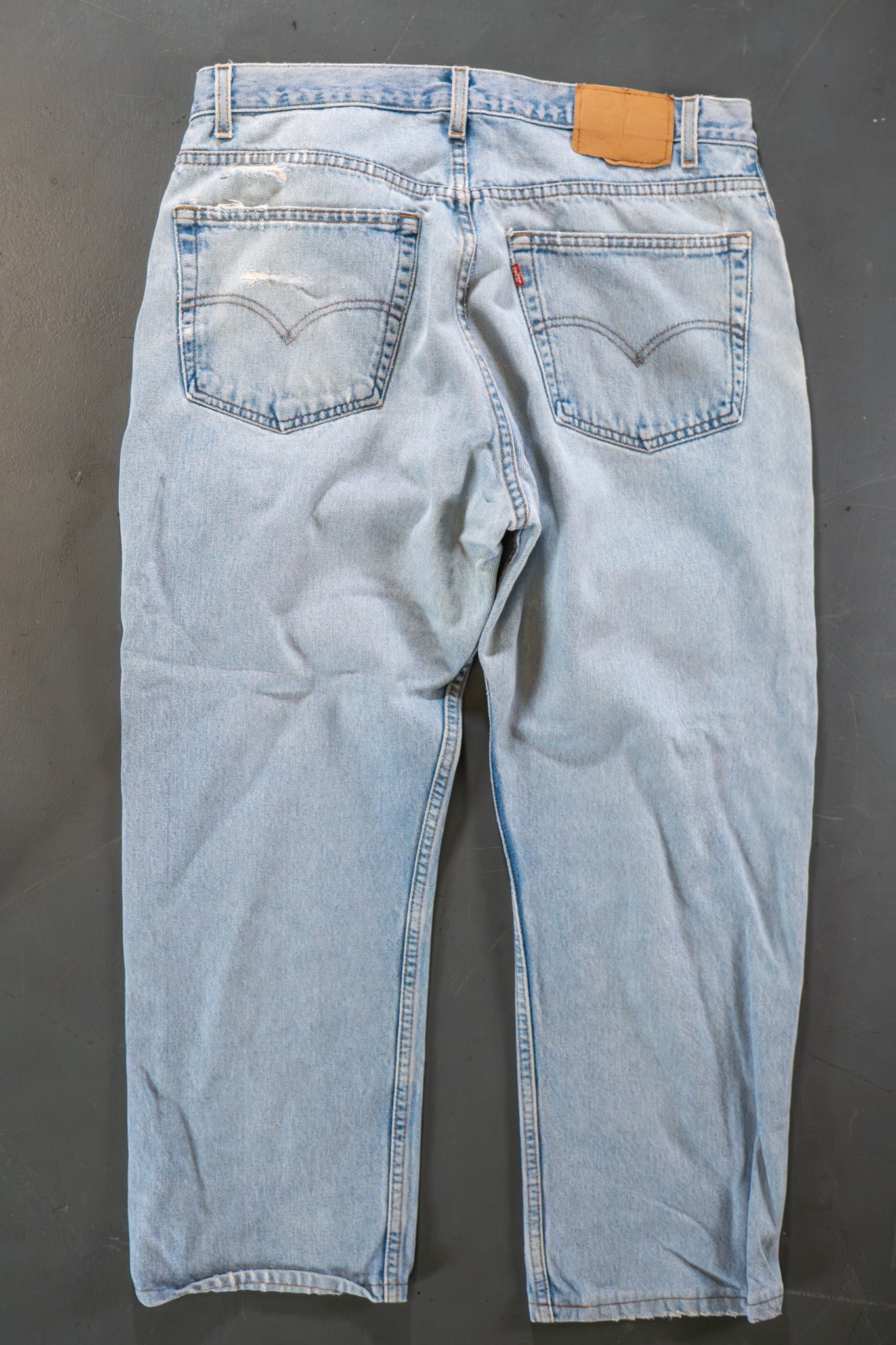 Levi's Vintage 505 Regular Fit Denim Jeans – 90s Y2K - W36, L26