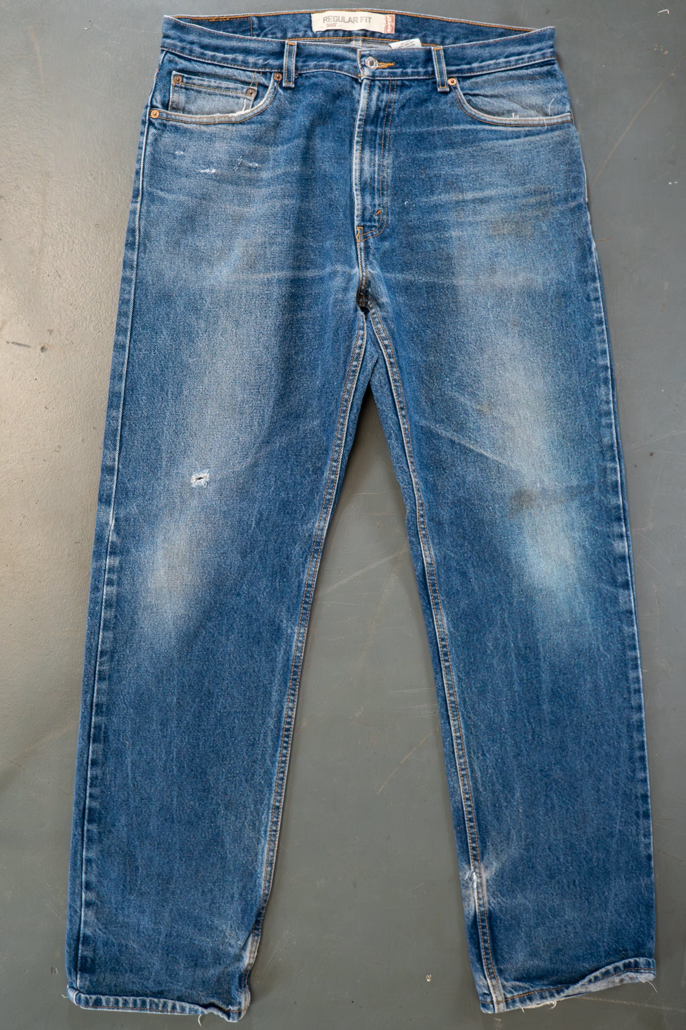 Levi's Vintage 505 Regular Fit Denim Jeans – 90s Y2K - W36, L32