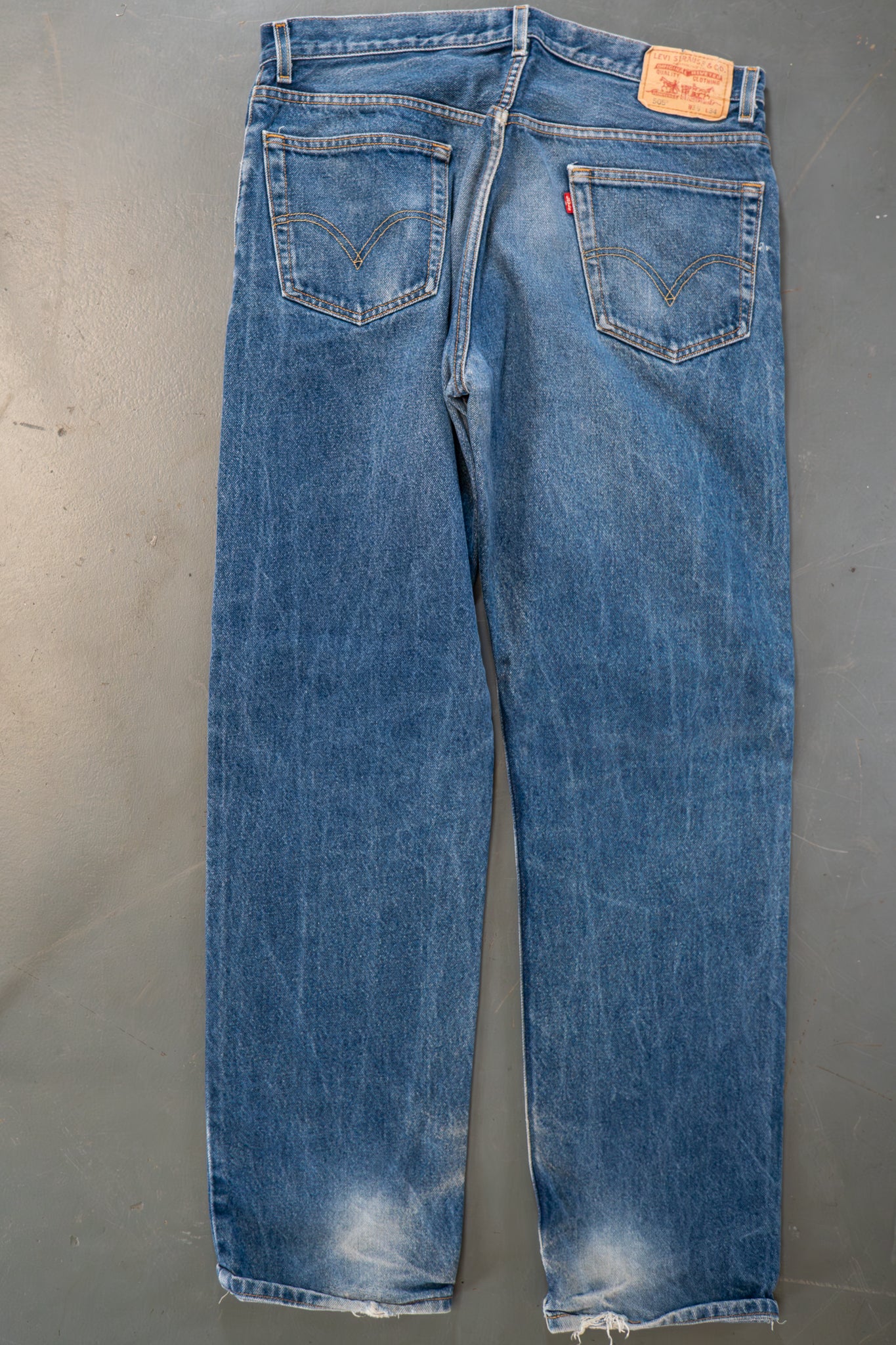 Levi's Vintage 505 Regular Fit Denim Jeans – 90s Y2K - W36, L32